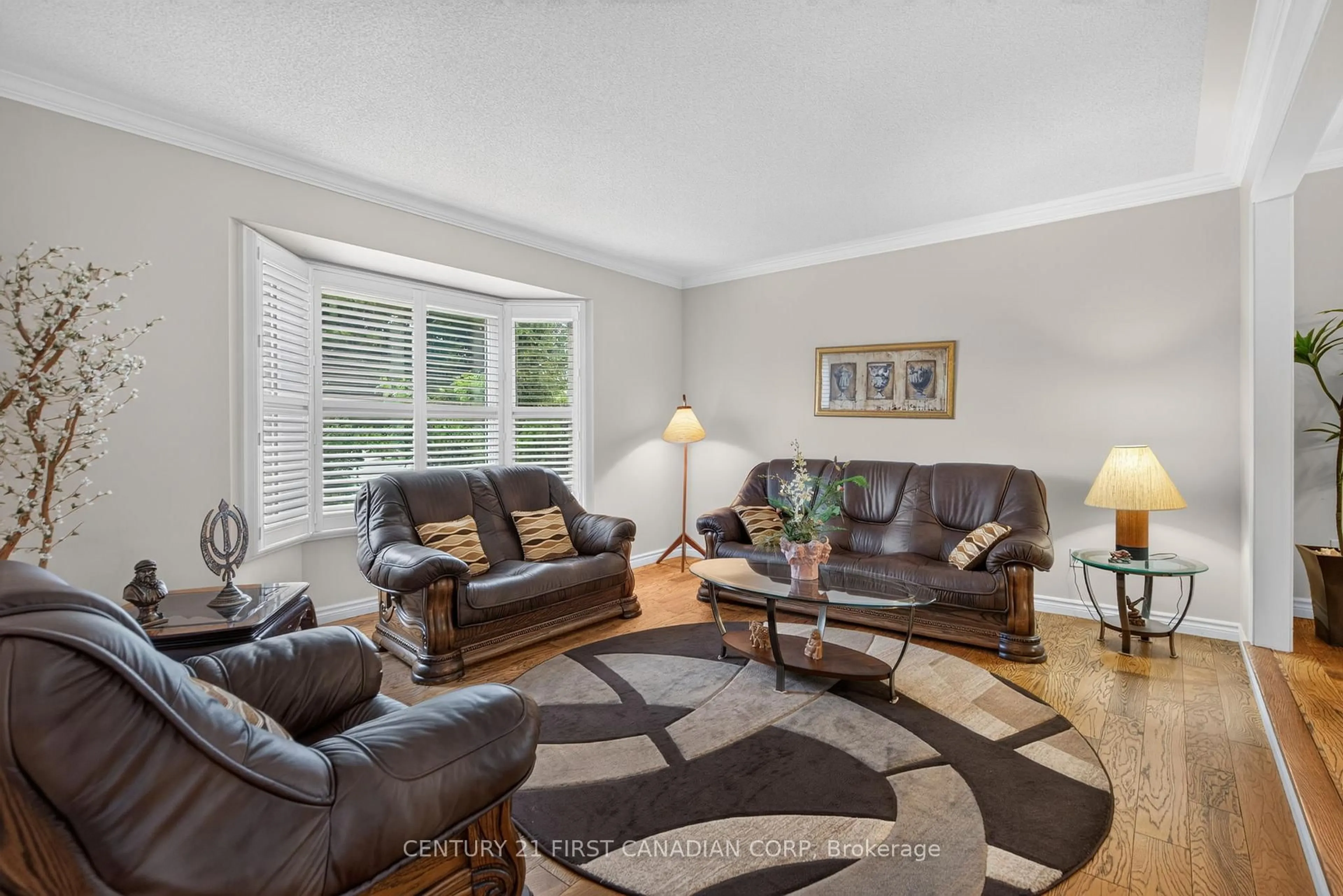 Living room with furniture, unknown for 1 Sports Field Cres, London South Ontario N6K 4J9