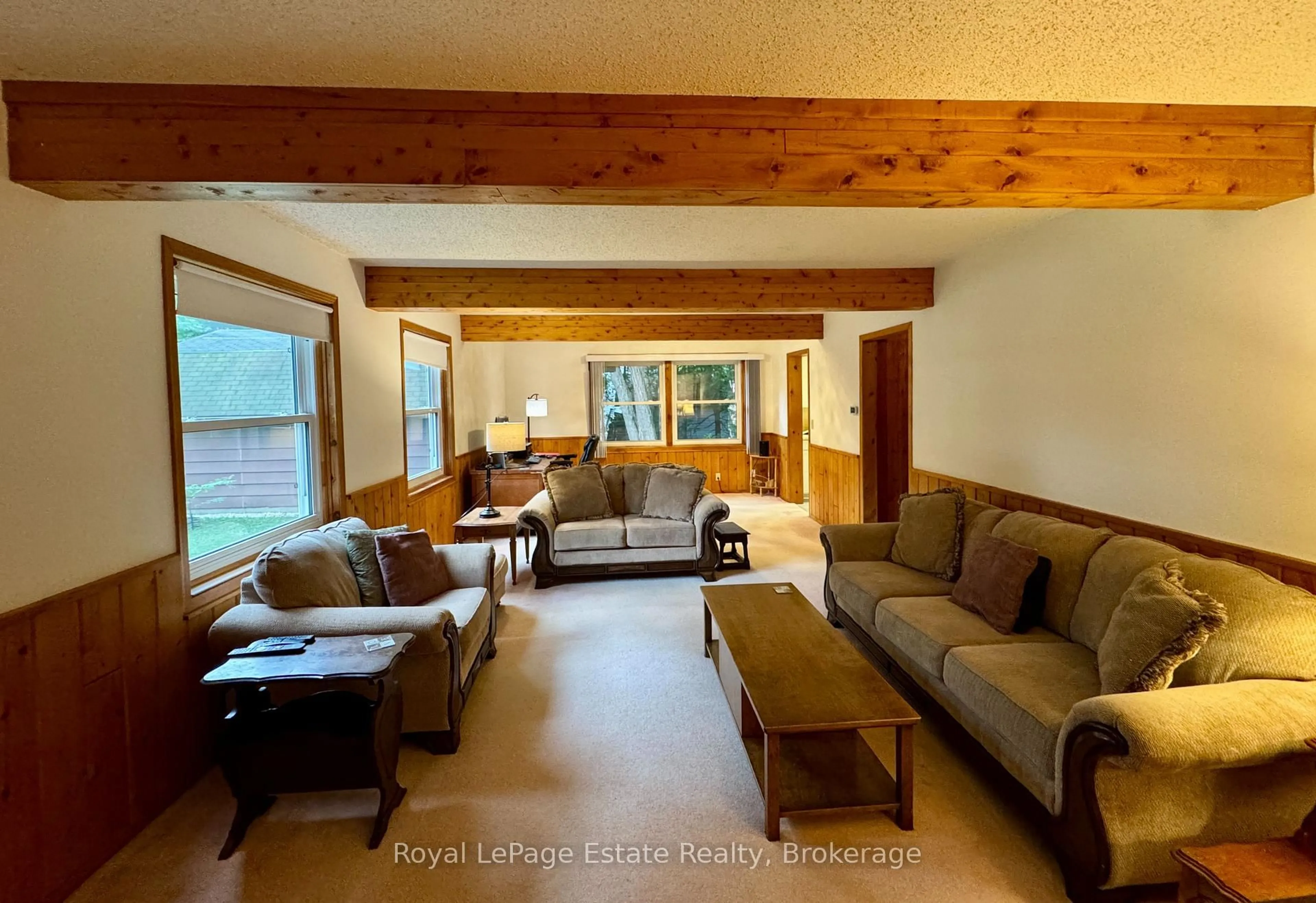 Living room with furniture, unknown for 44 Whitefish Blvd, South Bruce Peninsula Ontario N0H 2T0