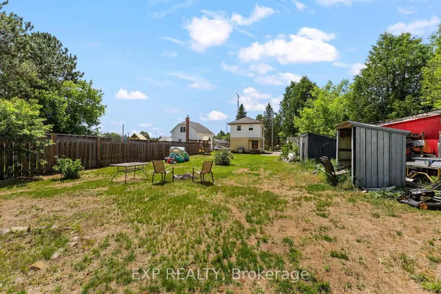 22 Lane St, Barry's Bay 4