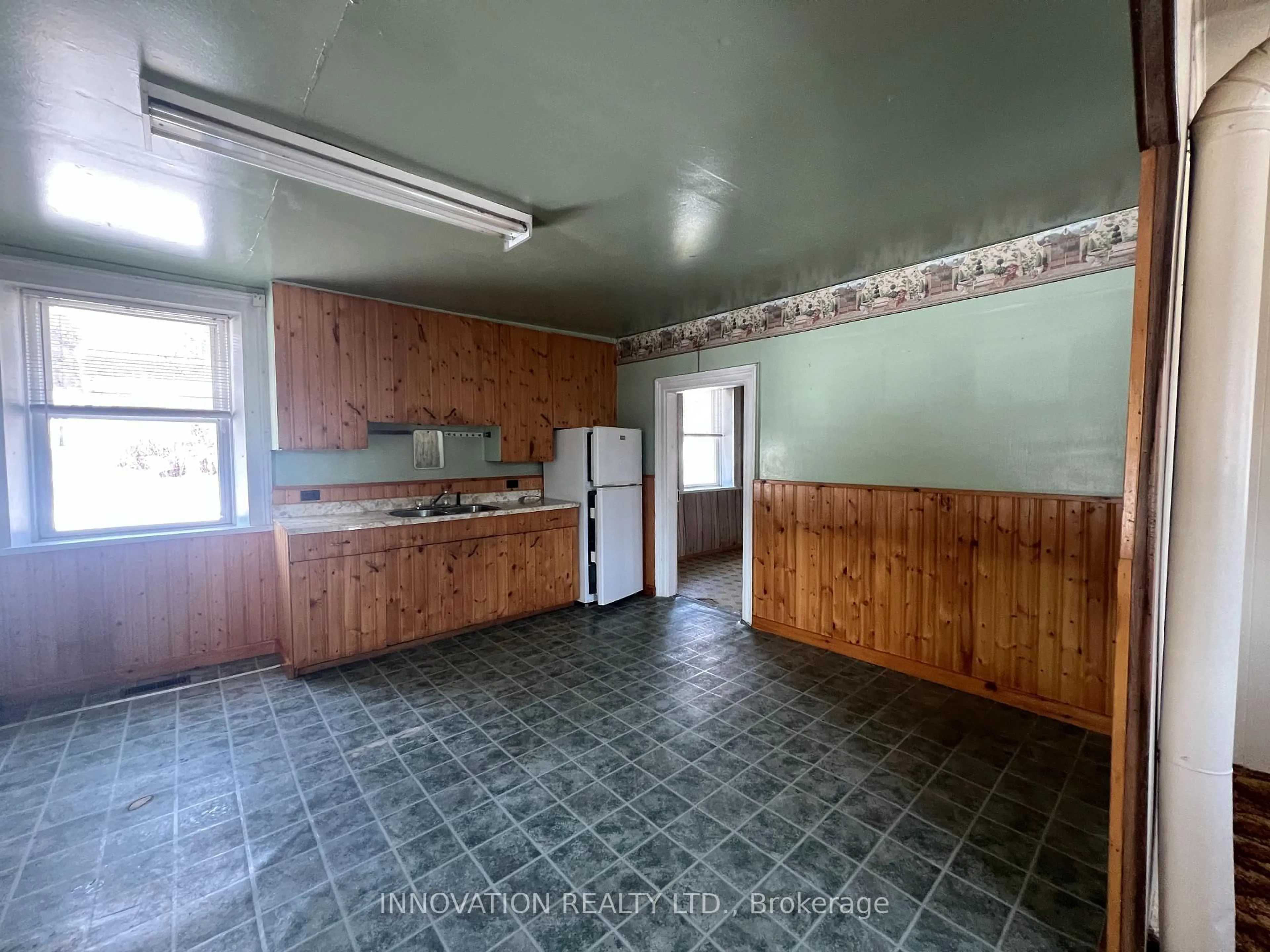 A pic of a room for 199 Flat Rd, Dacre Ontario K0J 1N0