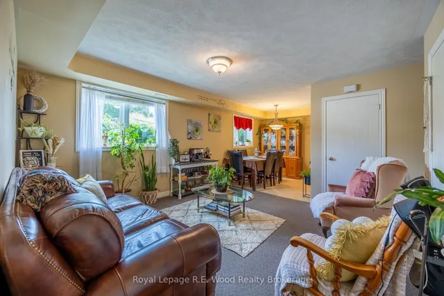 46 Oak St, Bayham 4
