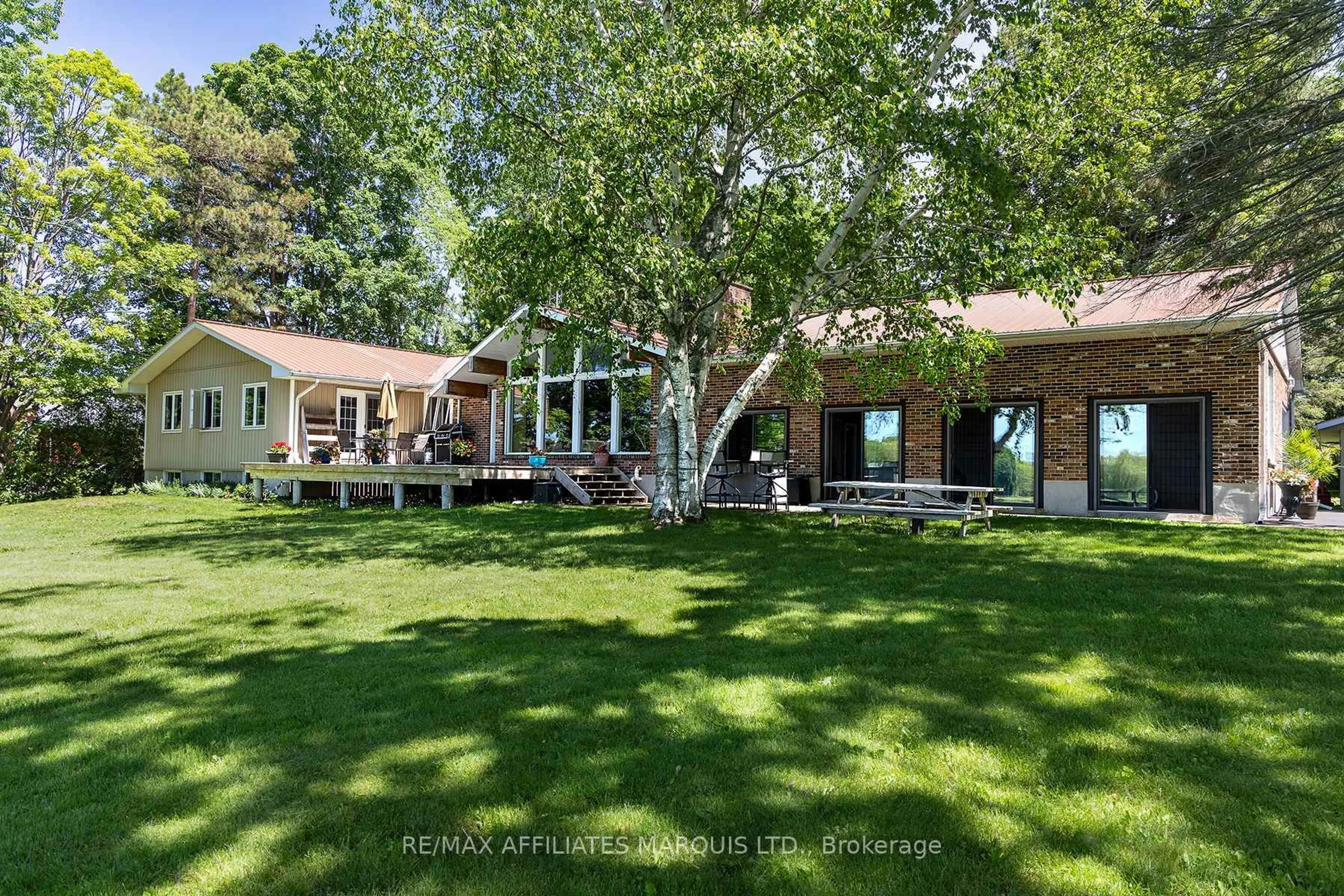 A pic from outside/outdoor area/front of a property/back of a property/a pic from drone, unknown for 11347 Dr Stevens Dr, South Dundas Ontario K0E 1K0