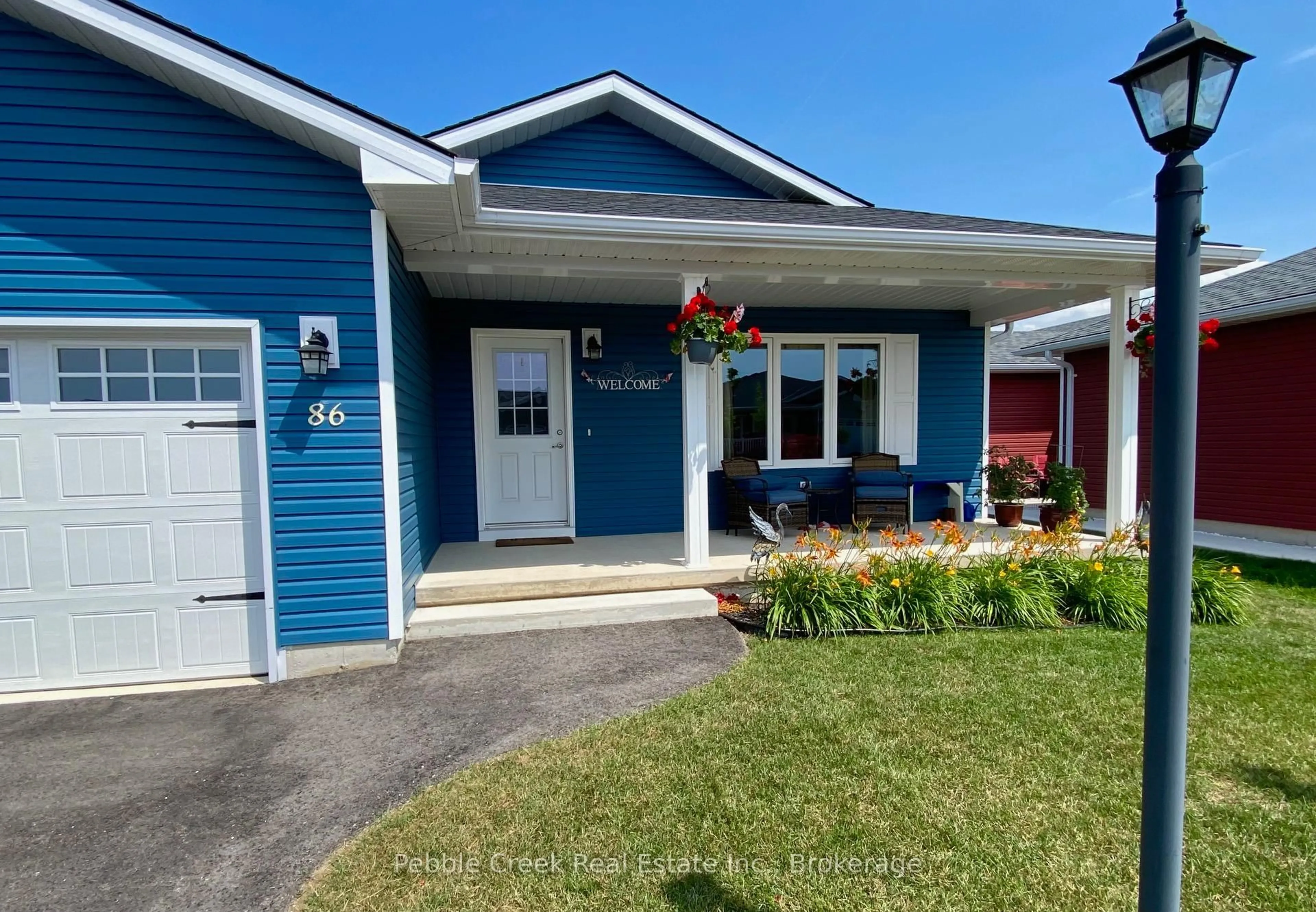 Home with vinyl exterior material, street for 86 Huron Heights Dr, Ashfield-Colborne-Wawanosh Ontario N7A 0C1