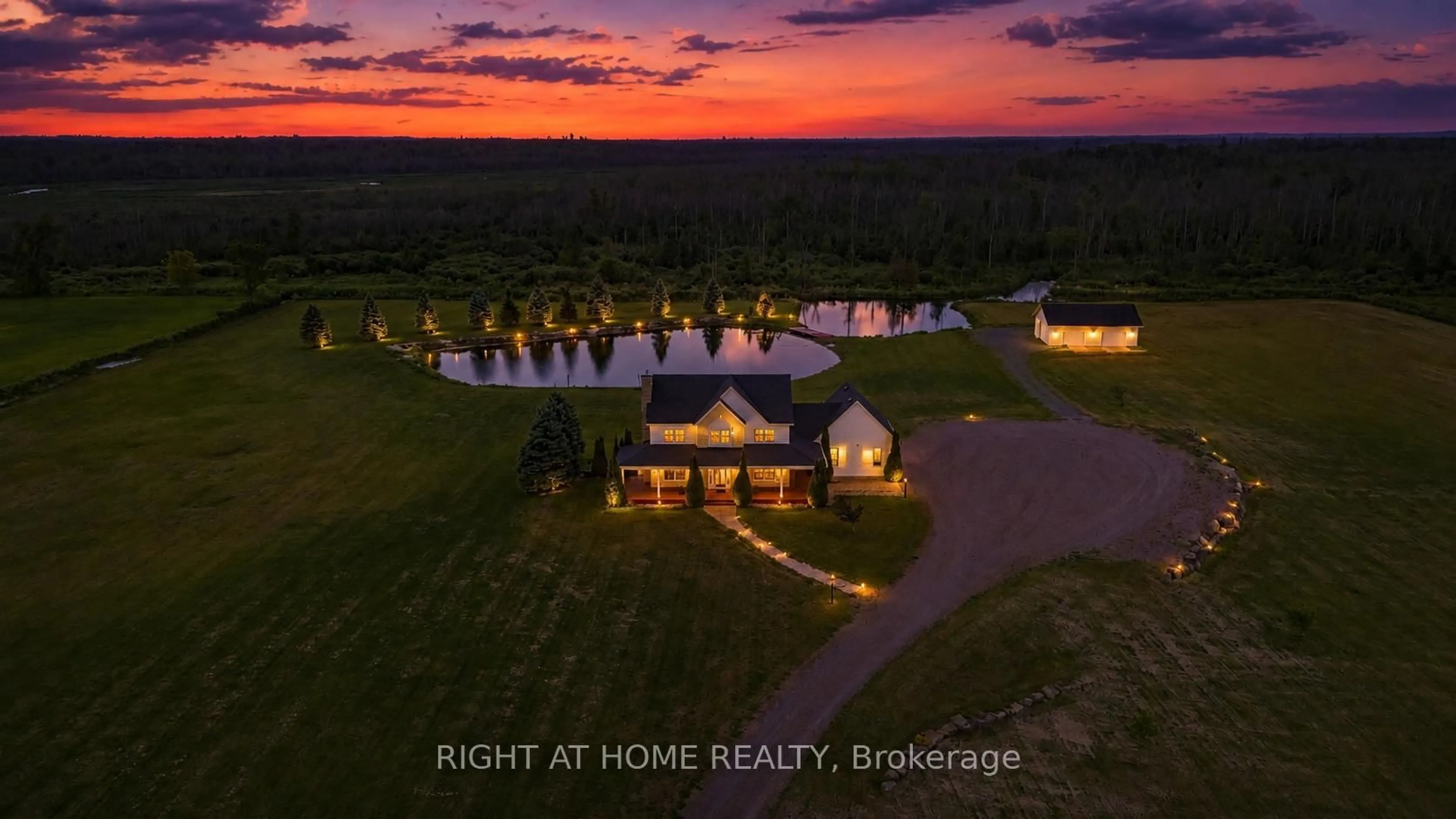 A pic from outside/outdoor area/front of a property/back of a property/a pic from drone, unknown for 1165 9TH Line, Carleton Place Ontario K7C 3P2