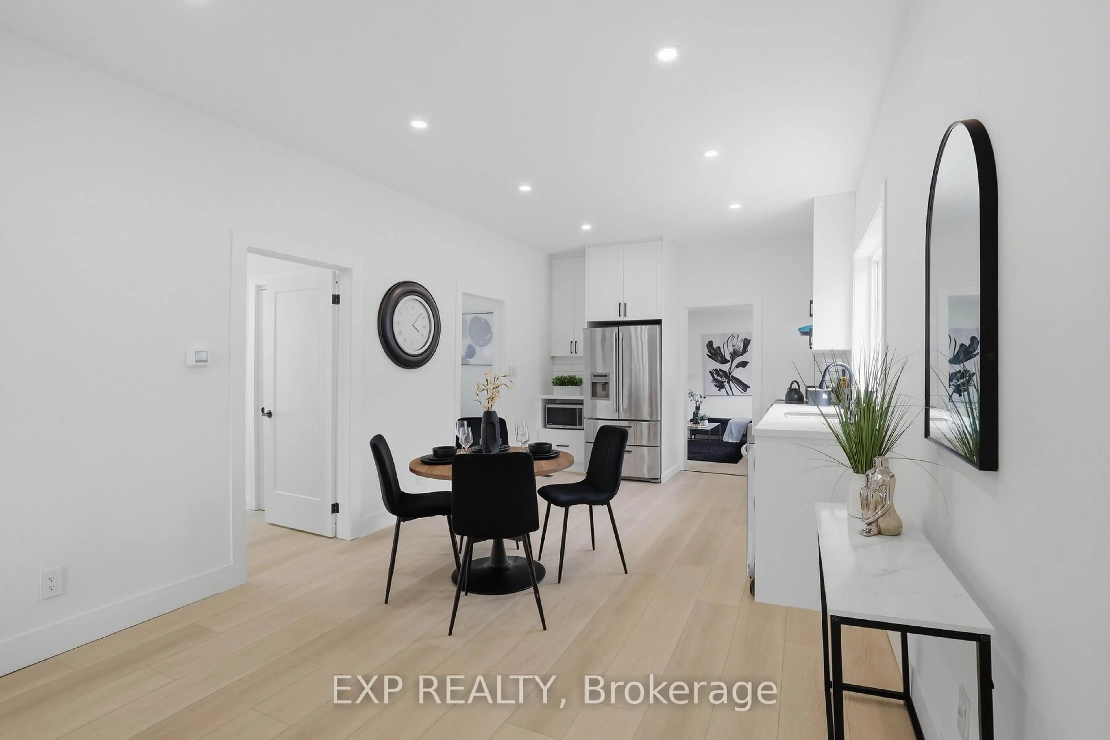 A pic of a room for 134 Sterling St, London East Ontario N5Y 1Y8