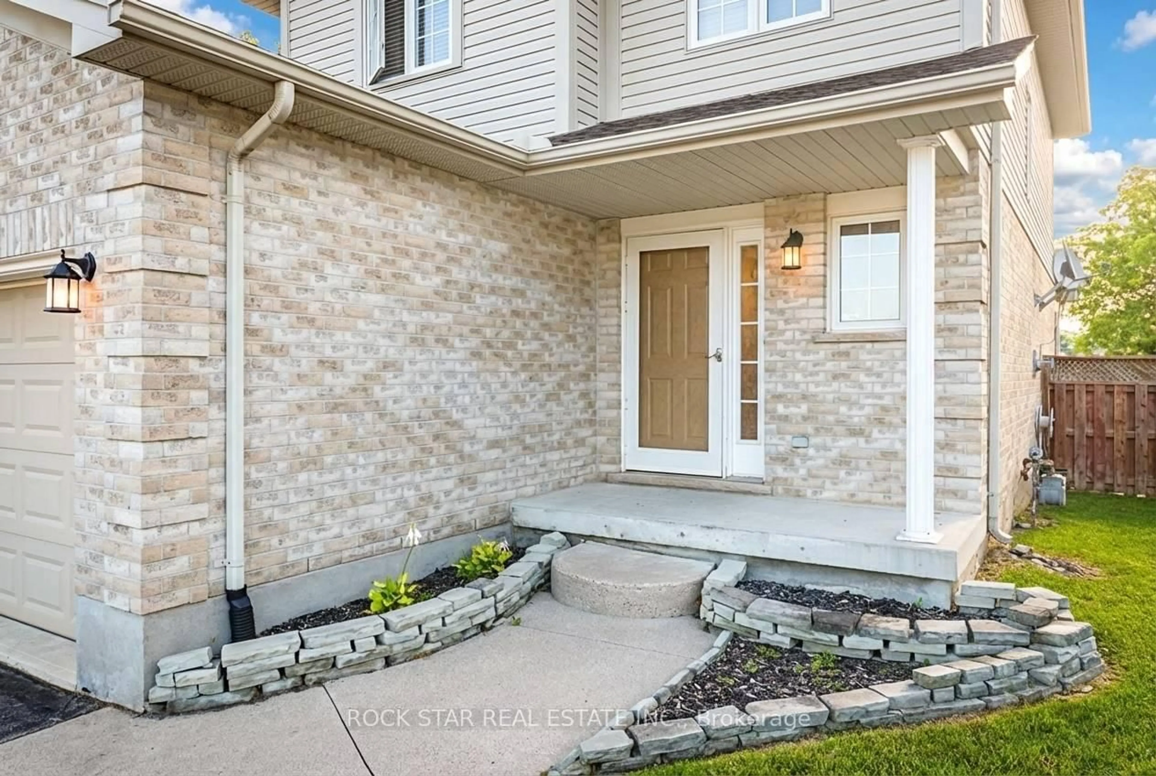 Home with brick exterior material, street for 9872 Florence St, Southwold Ontario N5P 4L3