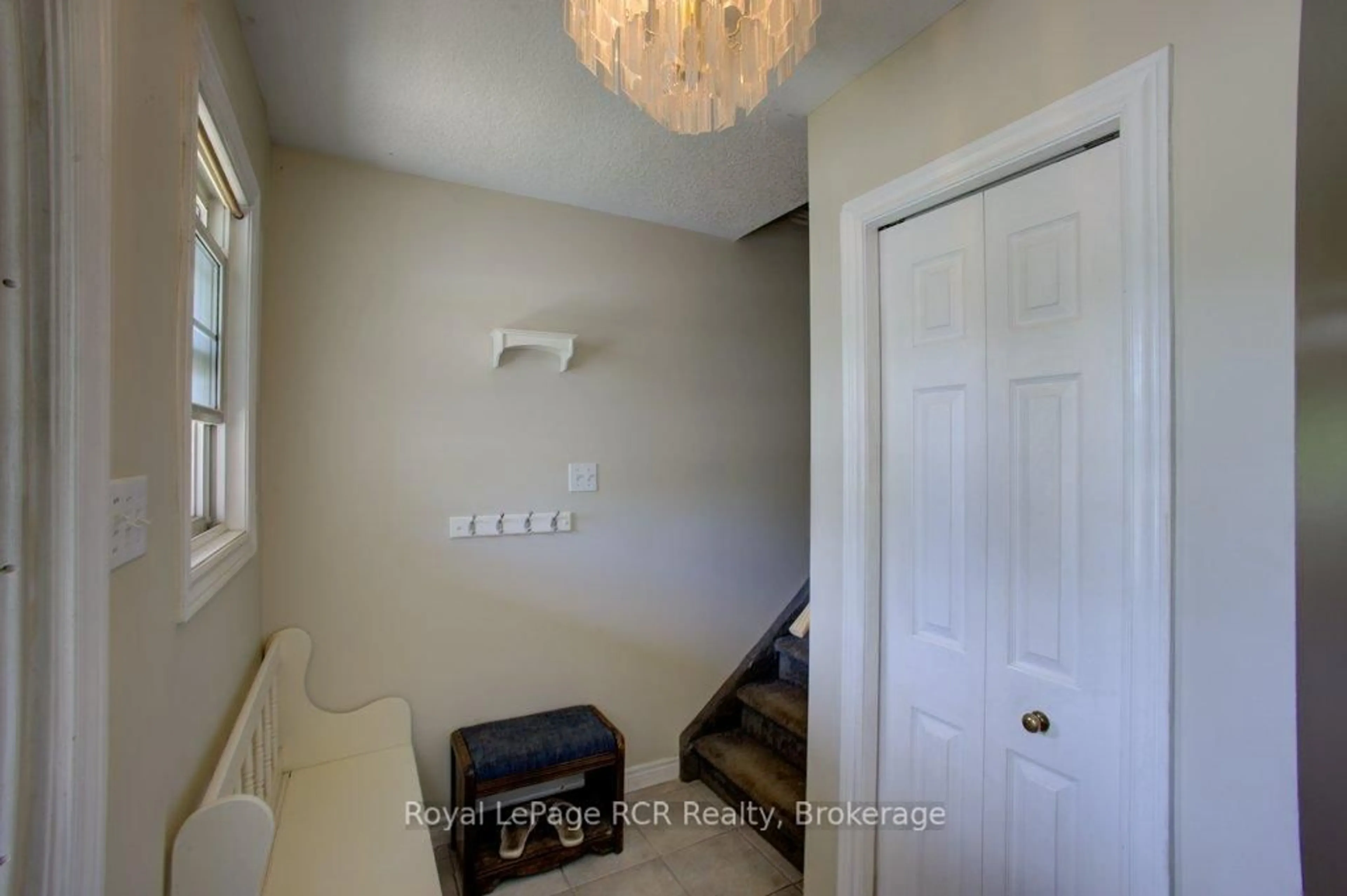 Unknown for 463 Nova Scotia Crt, Woodstock Ontario N4S 8Y9