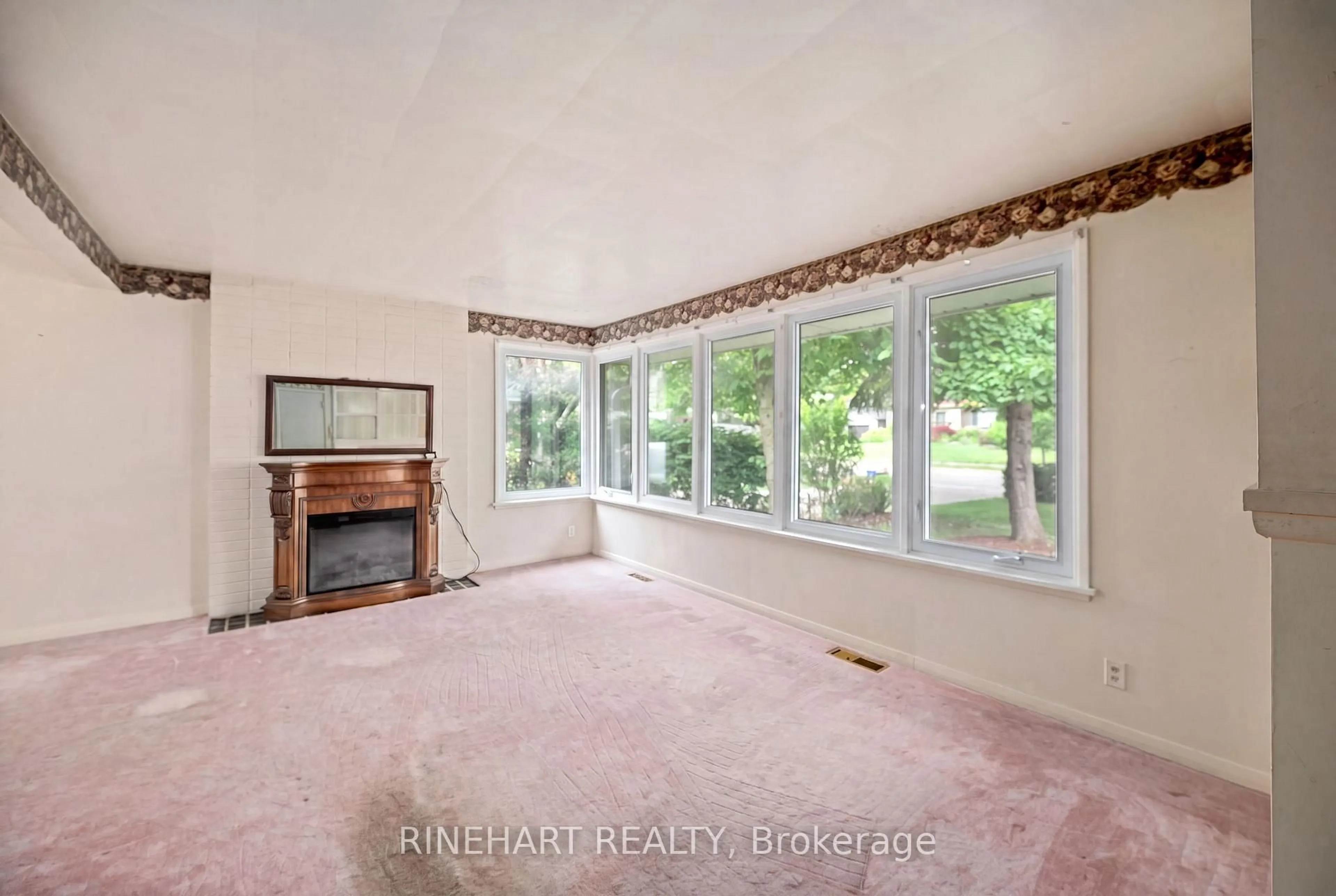 A pic of a room for 330 Connington St, London South Ontario N6C 4C9