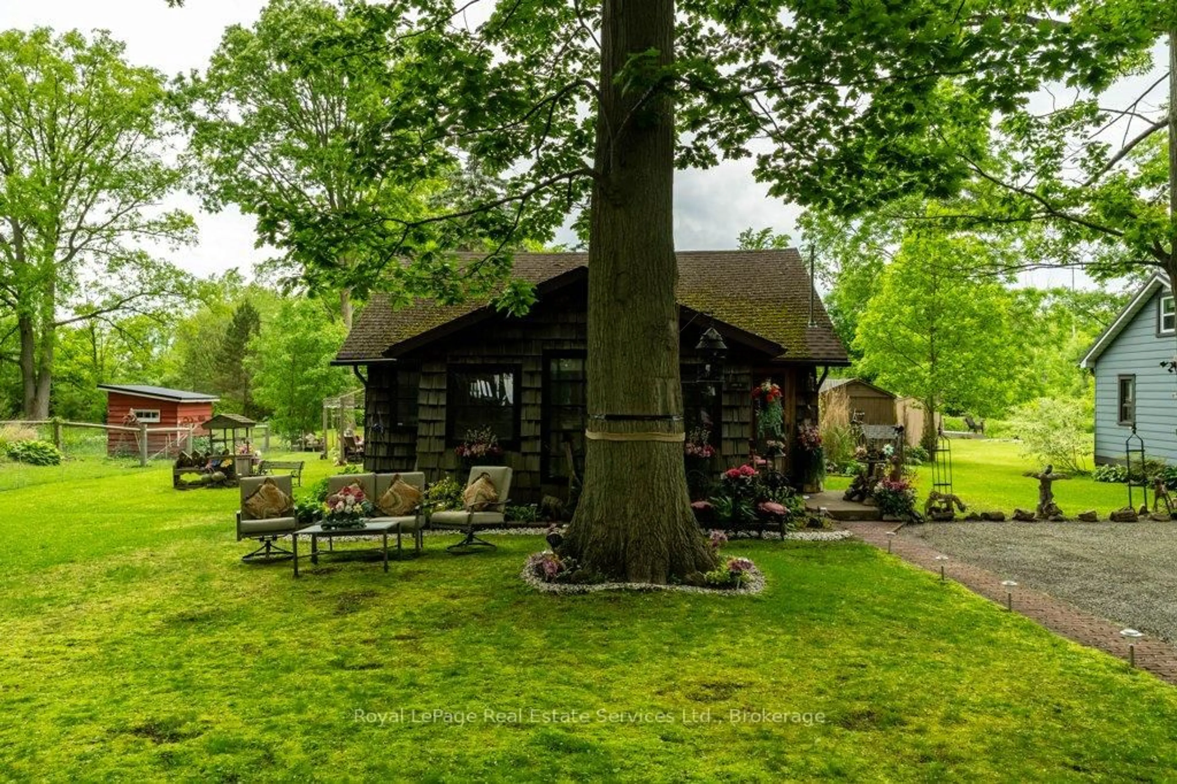 Patio, forest/trees view for 3314 Firelane 10 Rd, Port Colborne Ontario L3K 5V3