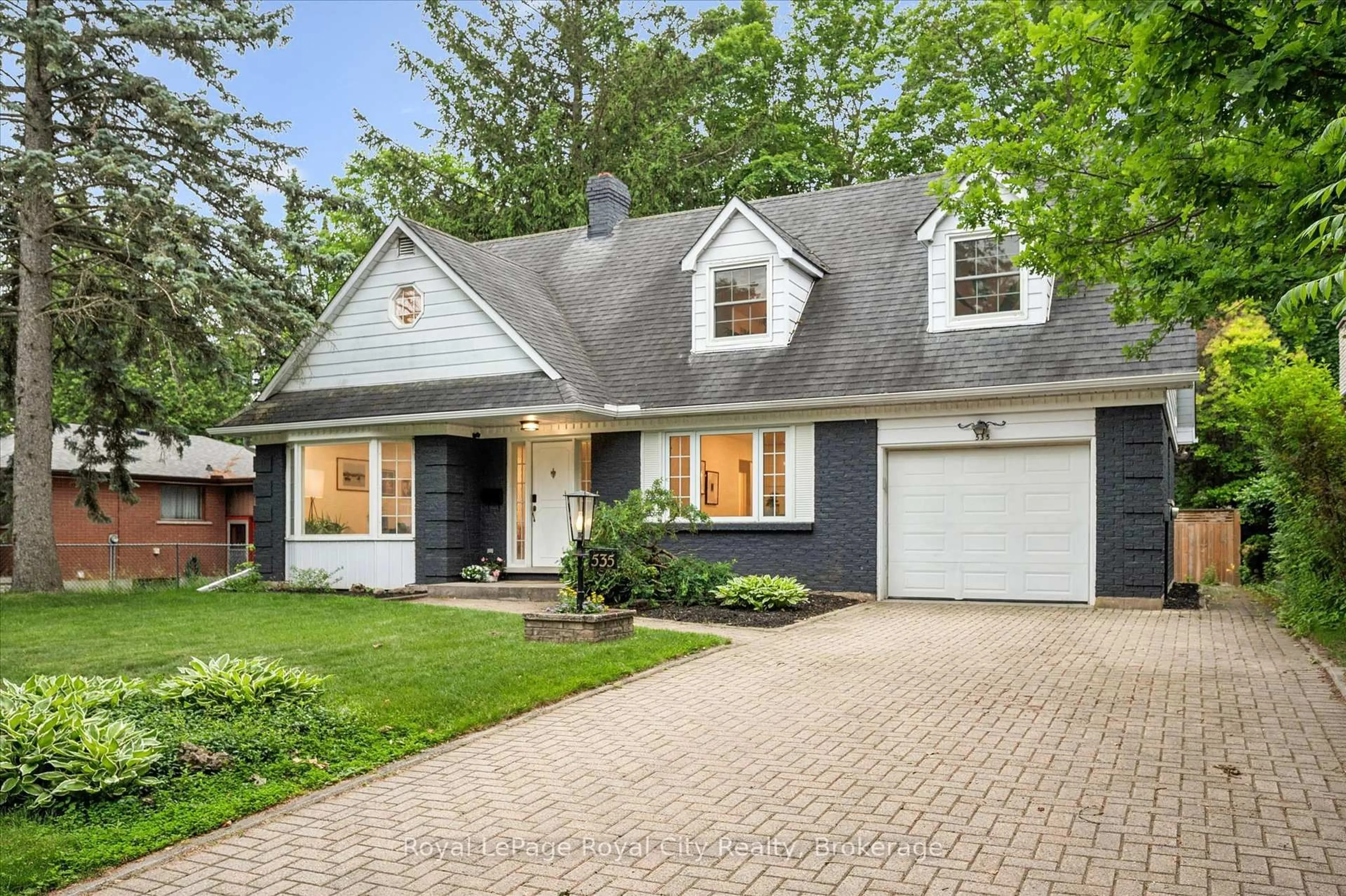 Home with brick exterior material, street for 535 Sprucehill Ave, Waterloo Ontario N2L 4V8