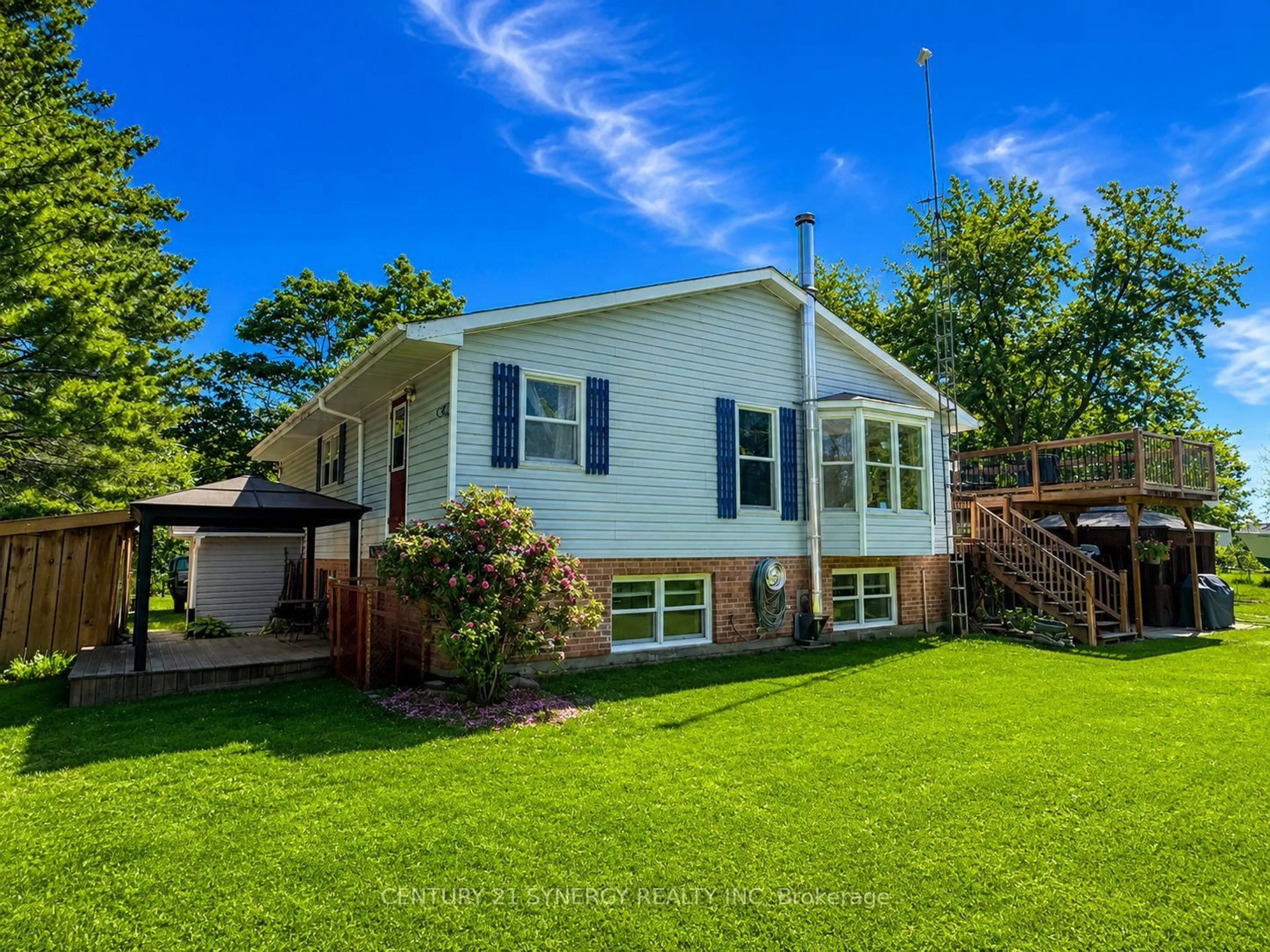Home with vinyl exterior material, unknown for 103 Mcveety Rd, Perth Ontario K7H 3C7