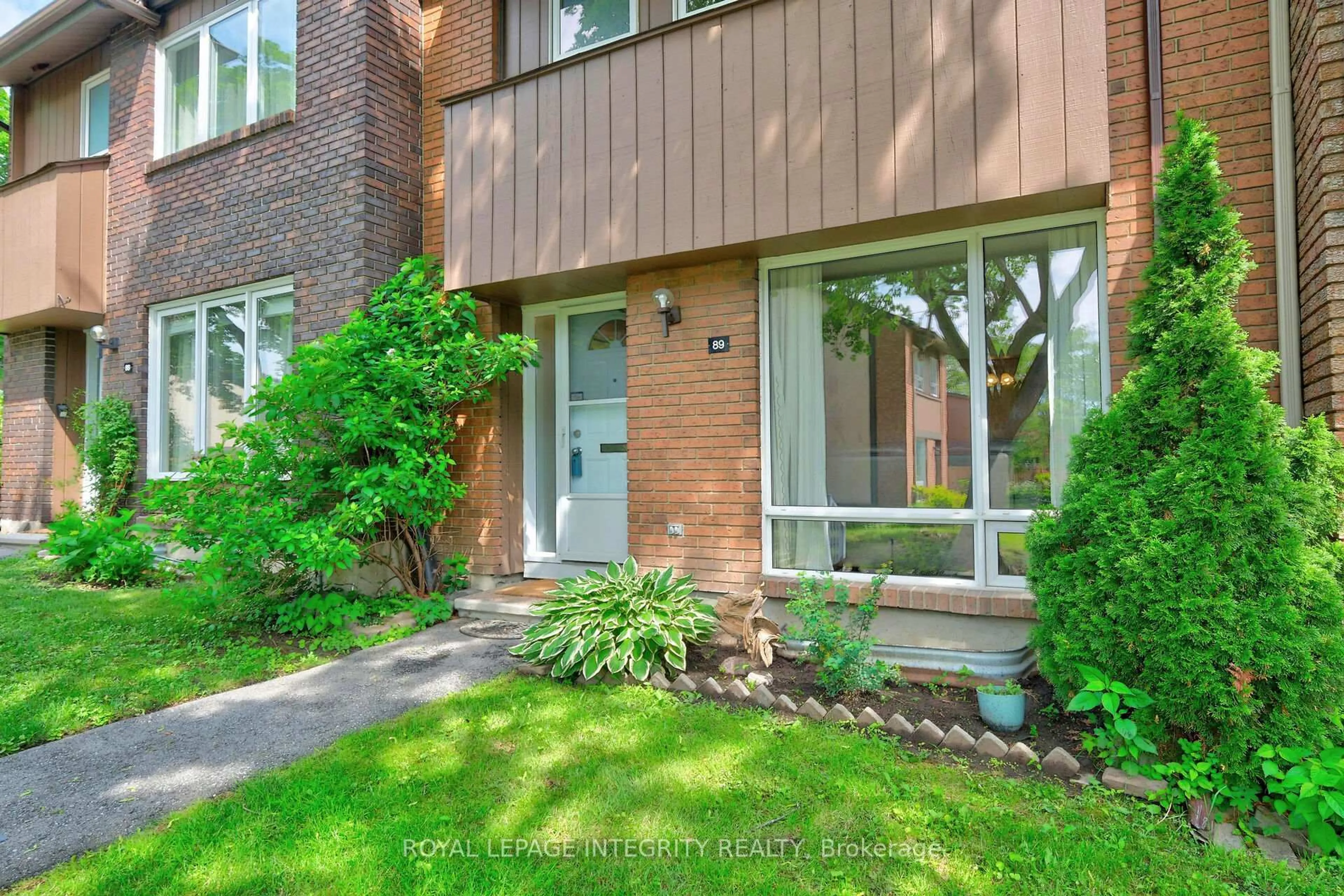 Unknown for 2111 Montreal Rd #89, Ottawa Ontario K1J 8M8