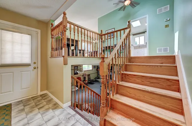 180 Balmoral Dr, Brantford 4