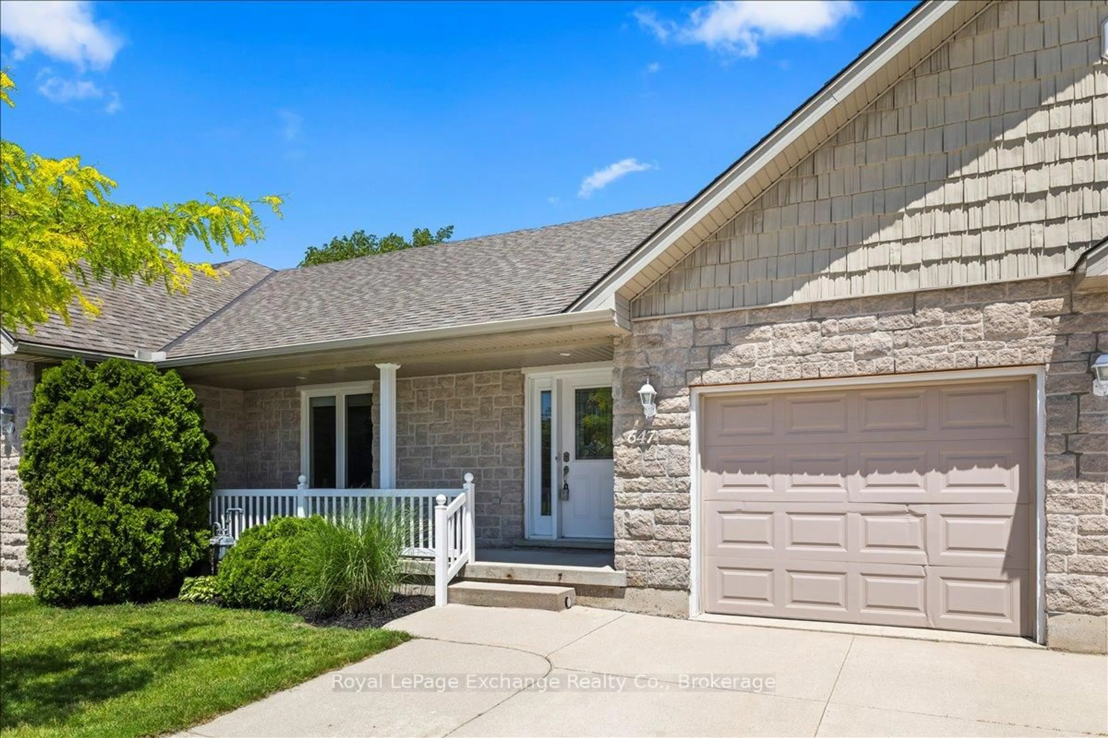 Home with brick exterior material, street for 647 Pipers Crt, Kincardine Ontario N2Z 0A1