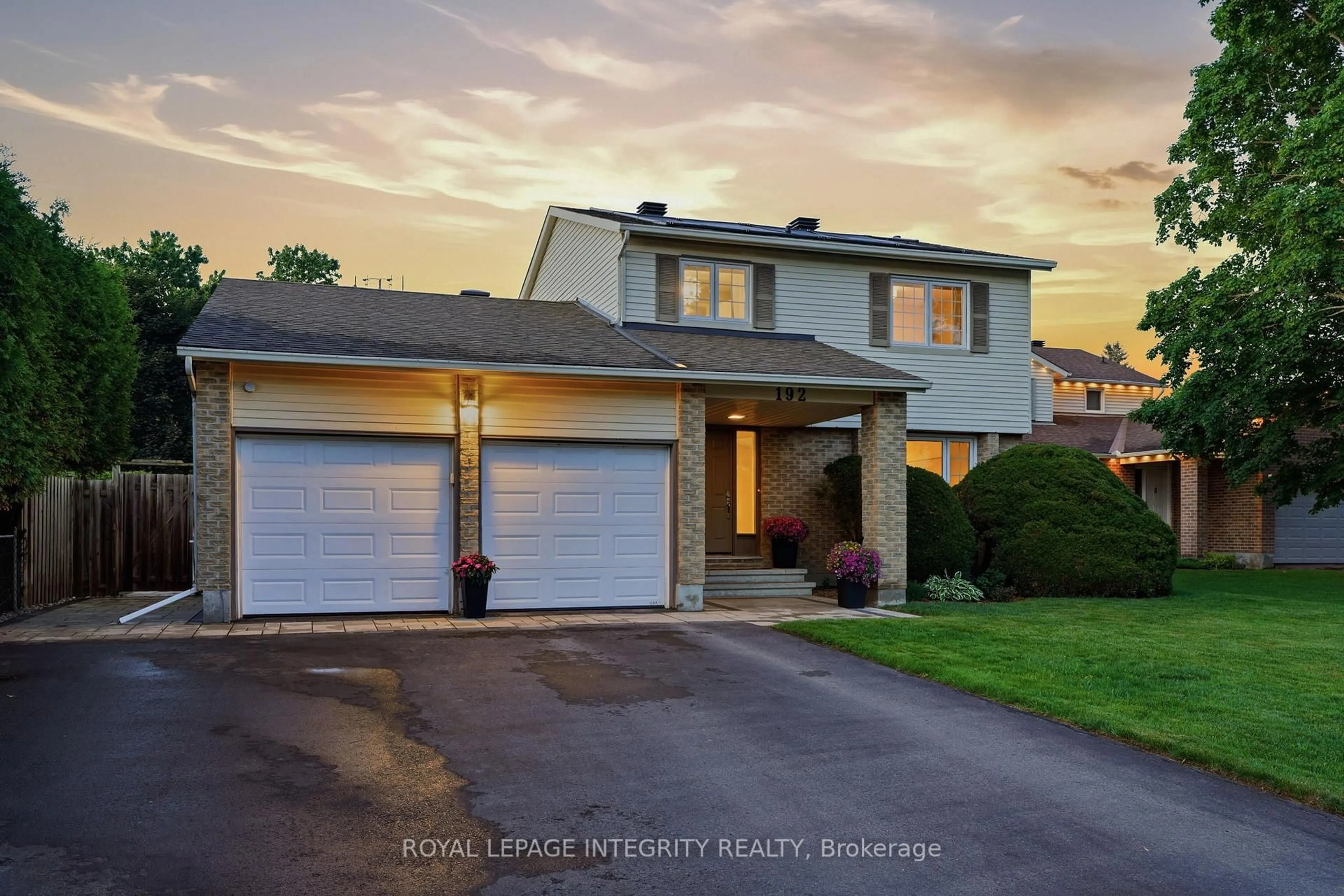 Unknown for 192 Park Grove Dr, Ottawa Ontario K1E 2T1