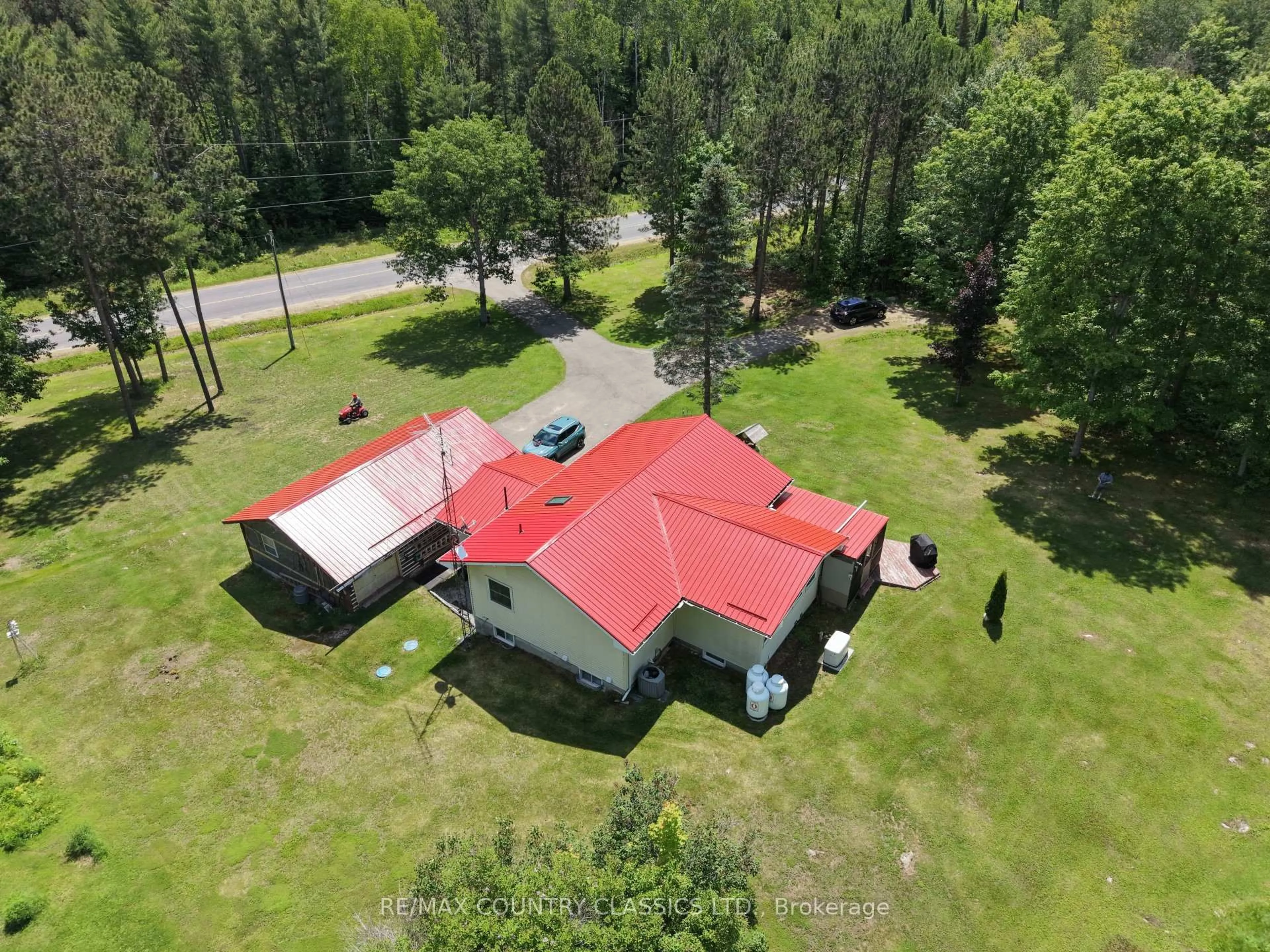 A pic from outside/outdoor area/front of a property/back of a property/a pic from drone, unknown for 4379 Highway No. 523 Highway, South Algonquin Ontario K0J 2C0