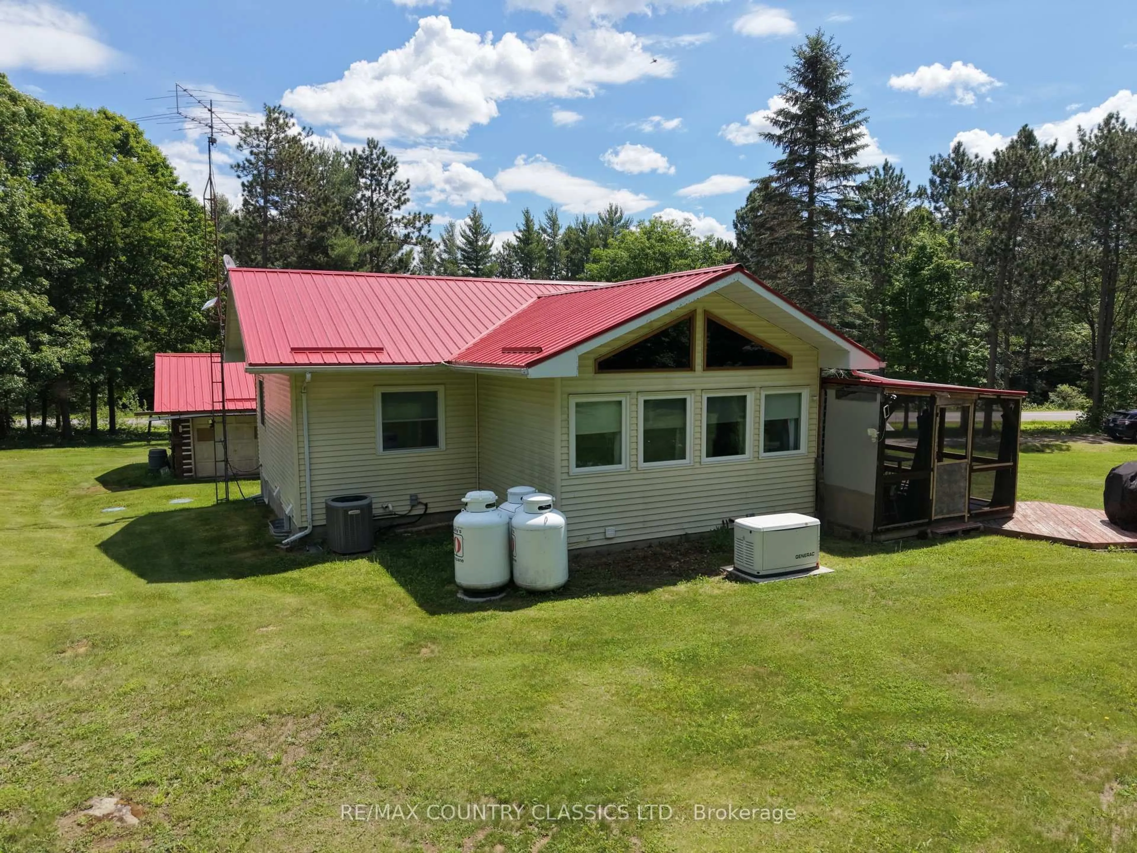 A pic from outside/outdoor area/front of a property/back of a property/a pic from drone, building for 4379 Highway No. 523 Highway, South Algonquin Ontario K0J 2C0