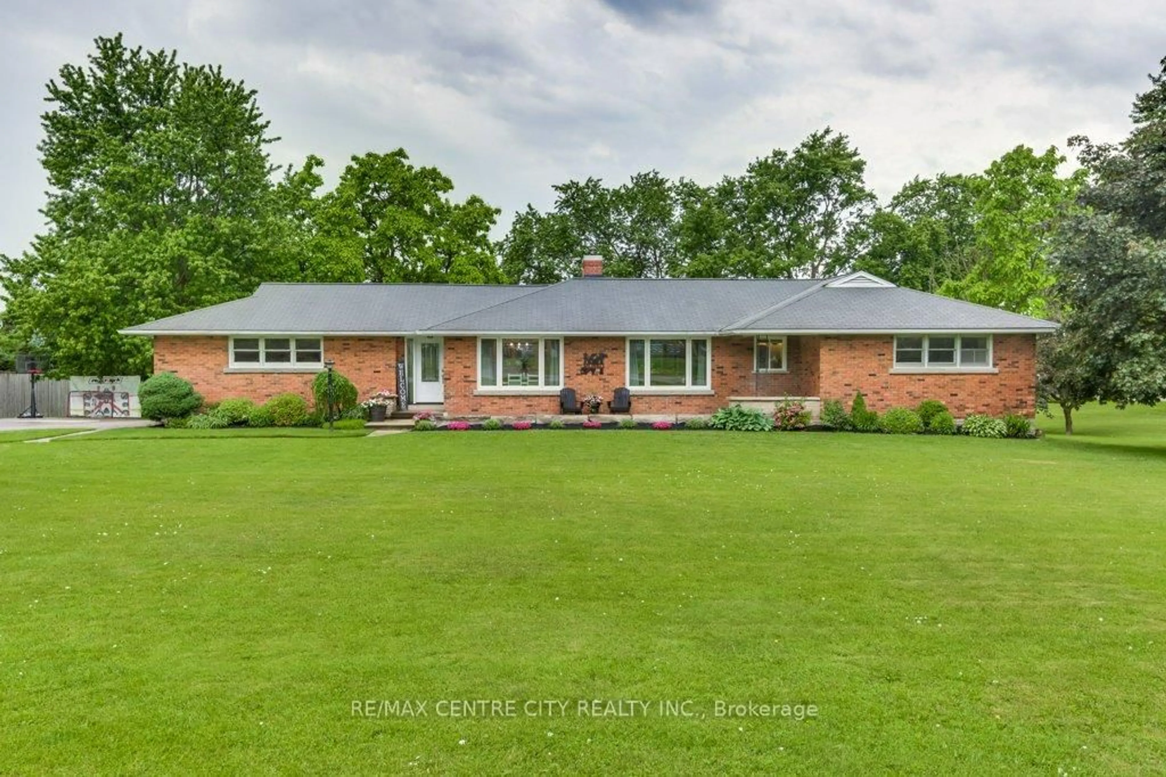 Home with brick exterior material, unknown for 196873 19th Line, Zorra Ontario N0M 2G0