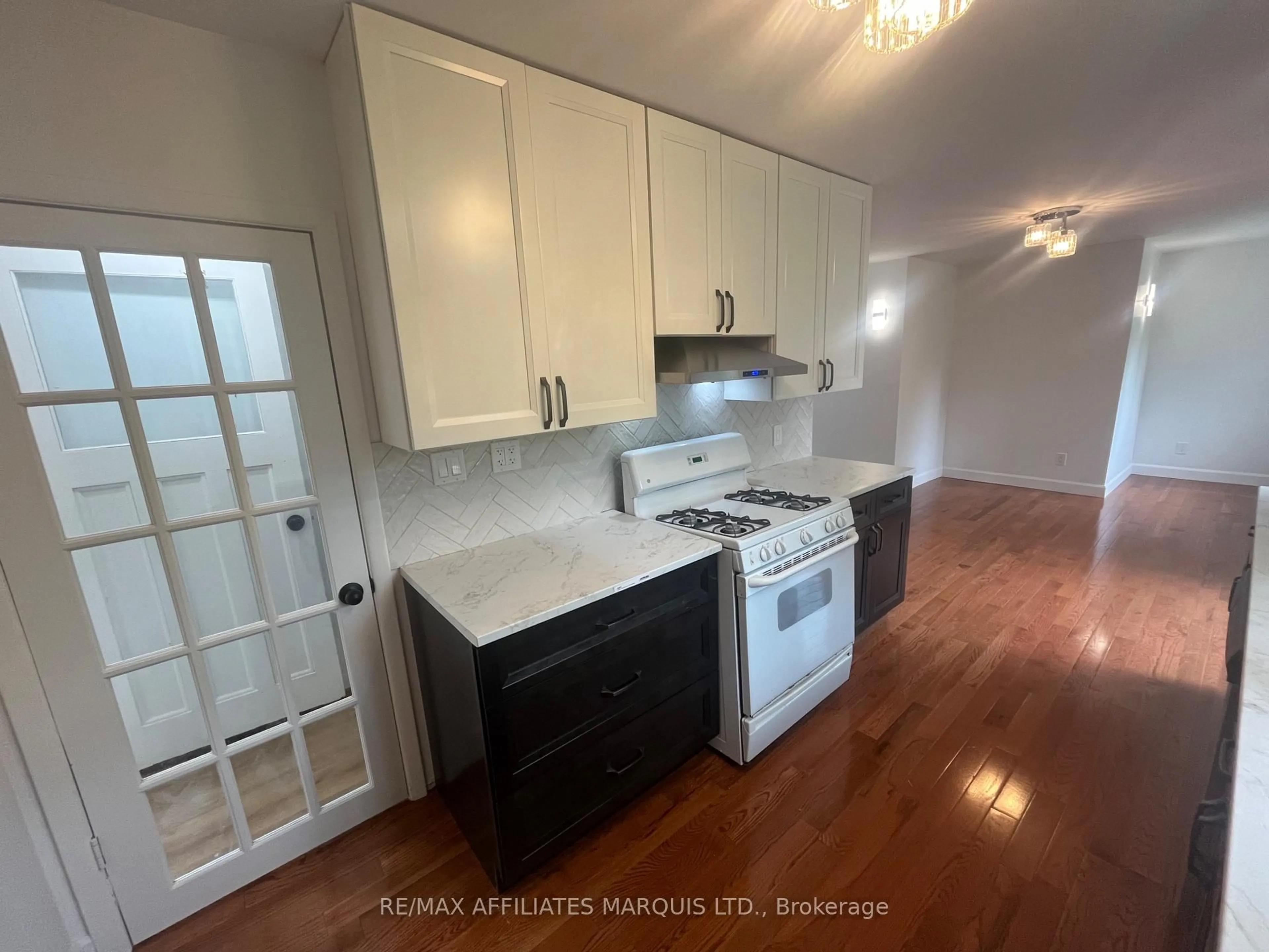 Standard kitchen, unknown for 1065 County Rd 15 St, Augusta Ontario K6V 5T1