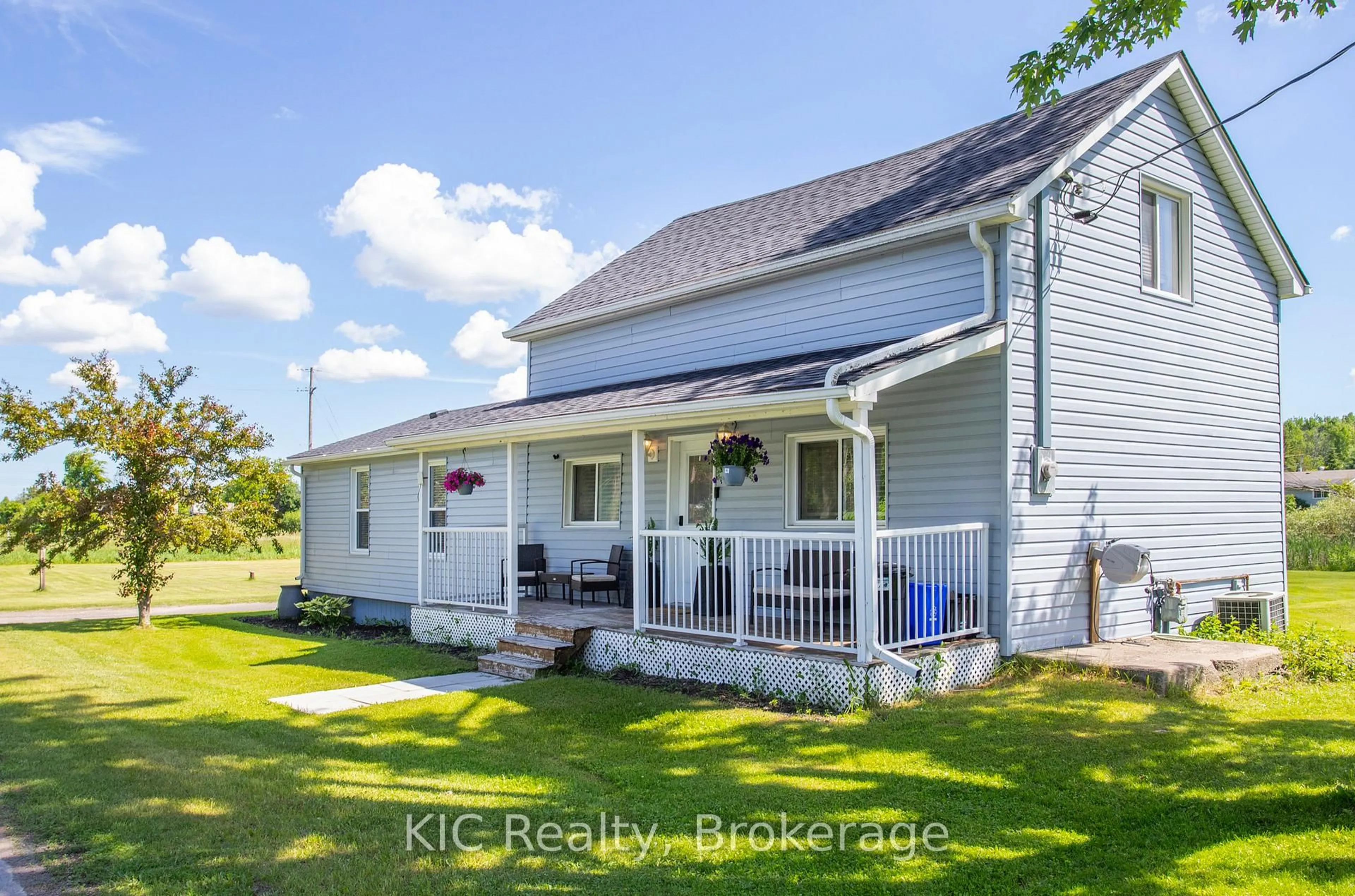 A pic from outside/outdoor area/front of a property/back of a property/a pic from drone, unknown for 1311 Charles St, Otonabee-South Monaghan Ontario K0L 1V0