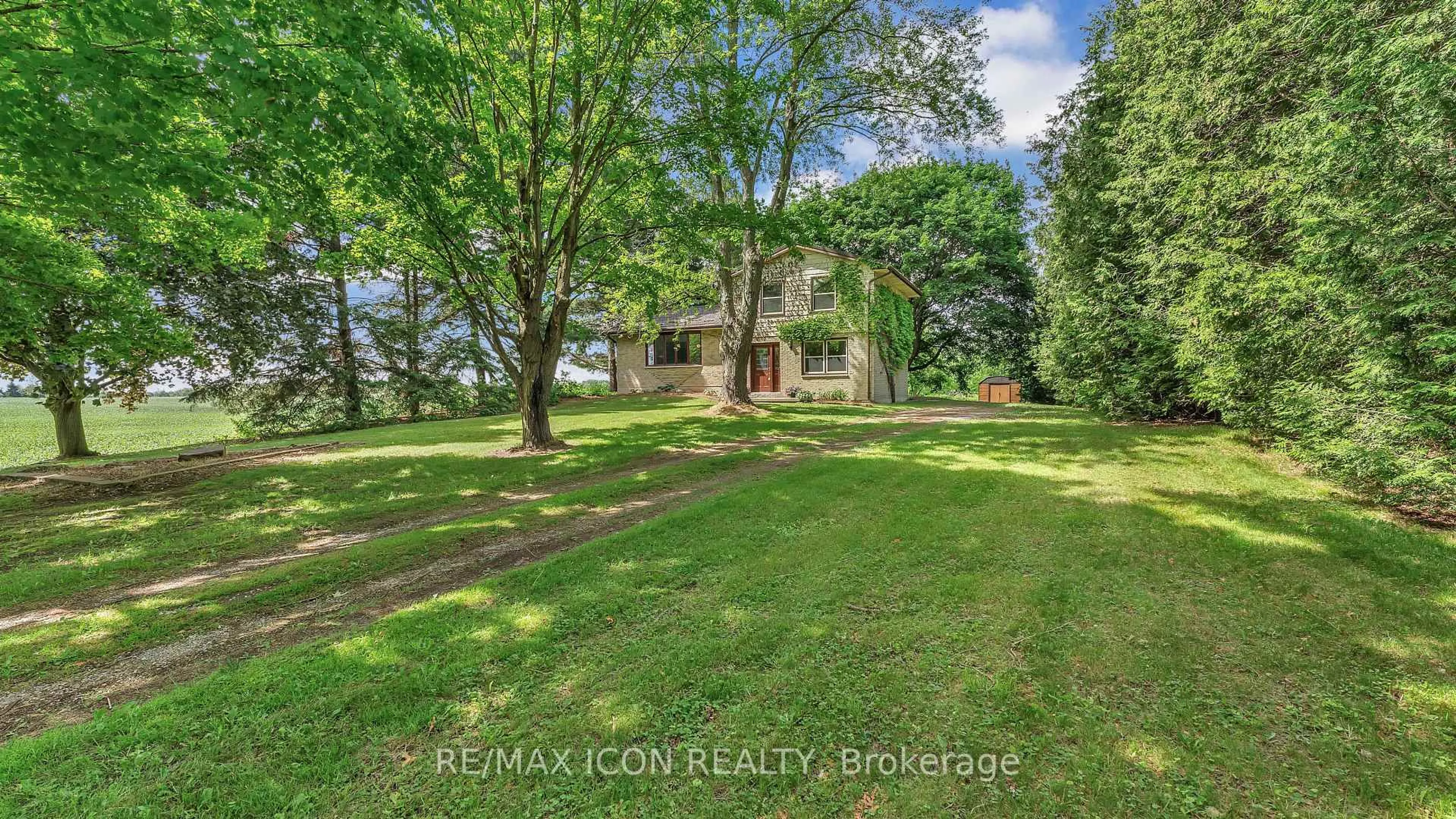 A pic from outside/outdoor area/front of a property/back of a property/a pic from drone, unknown for 23163 Nairn Rd, Middlesex Centre Ontario N0L 1R0