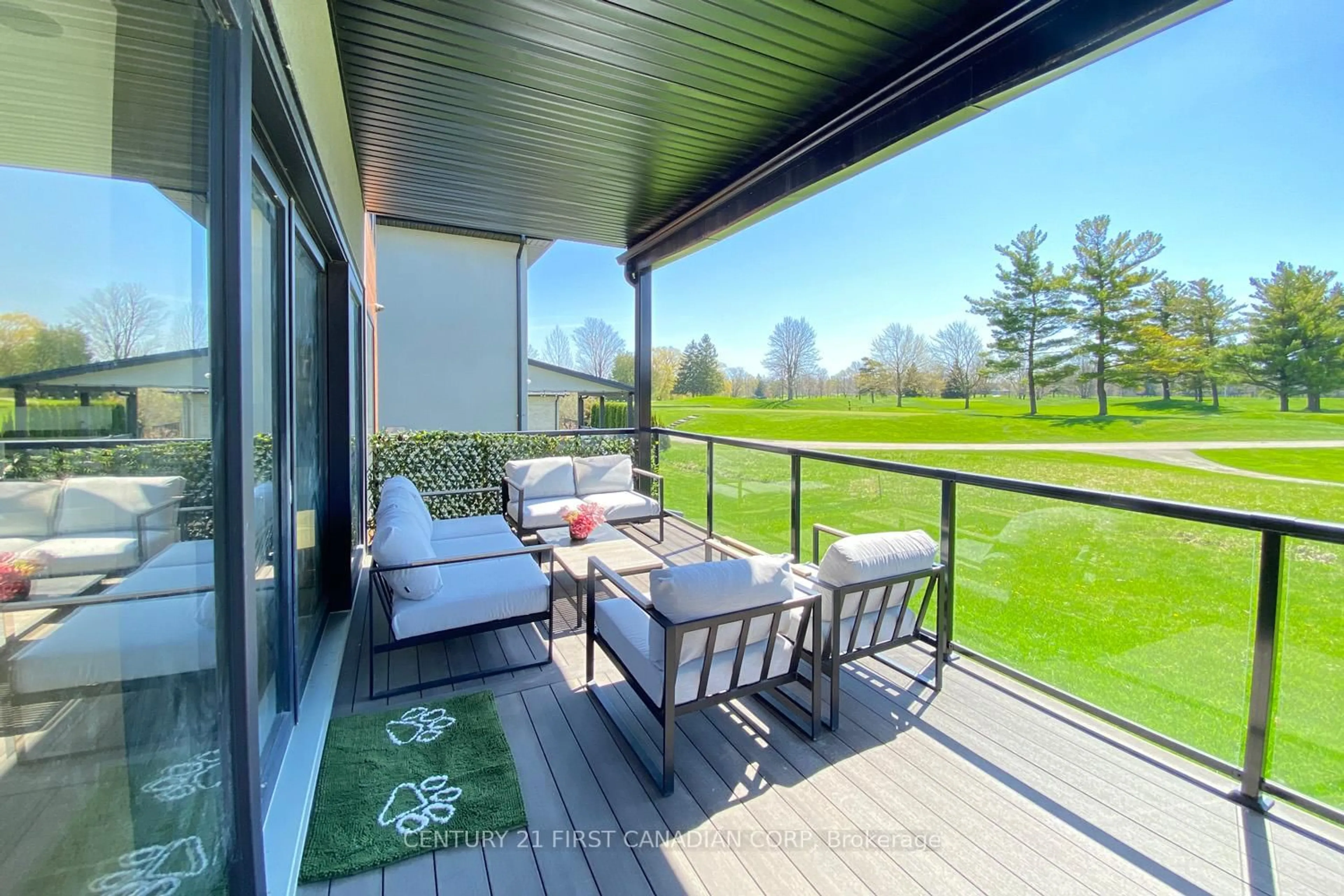 Patio, unknown for 53 EDWIN Dr, London South Ontario N6C 0A9