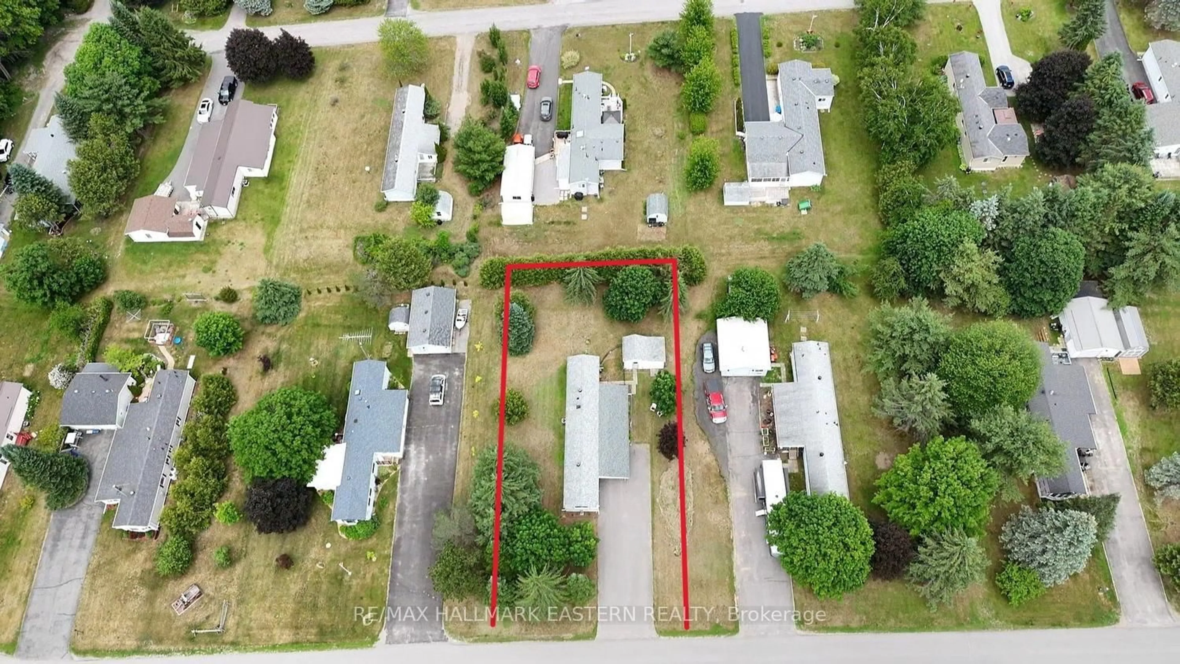 A pic from outside/outdoor area/front of a property/back of a property/a pic from drone, street for 47 Chandos St, Havelock-Belmont-Methuen Ontario K0L 1Z0