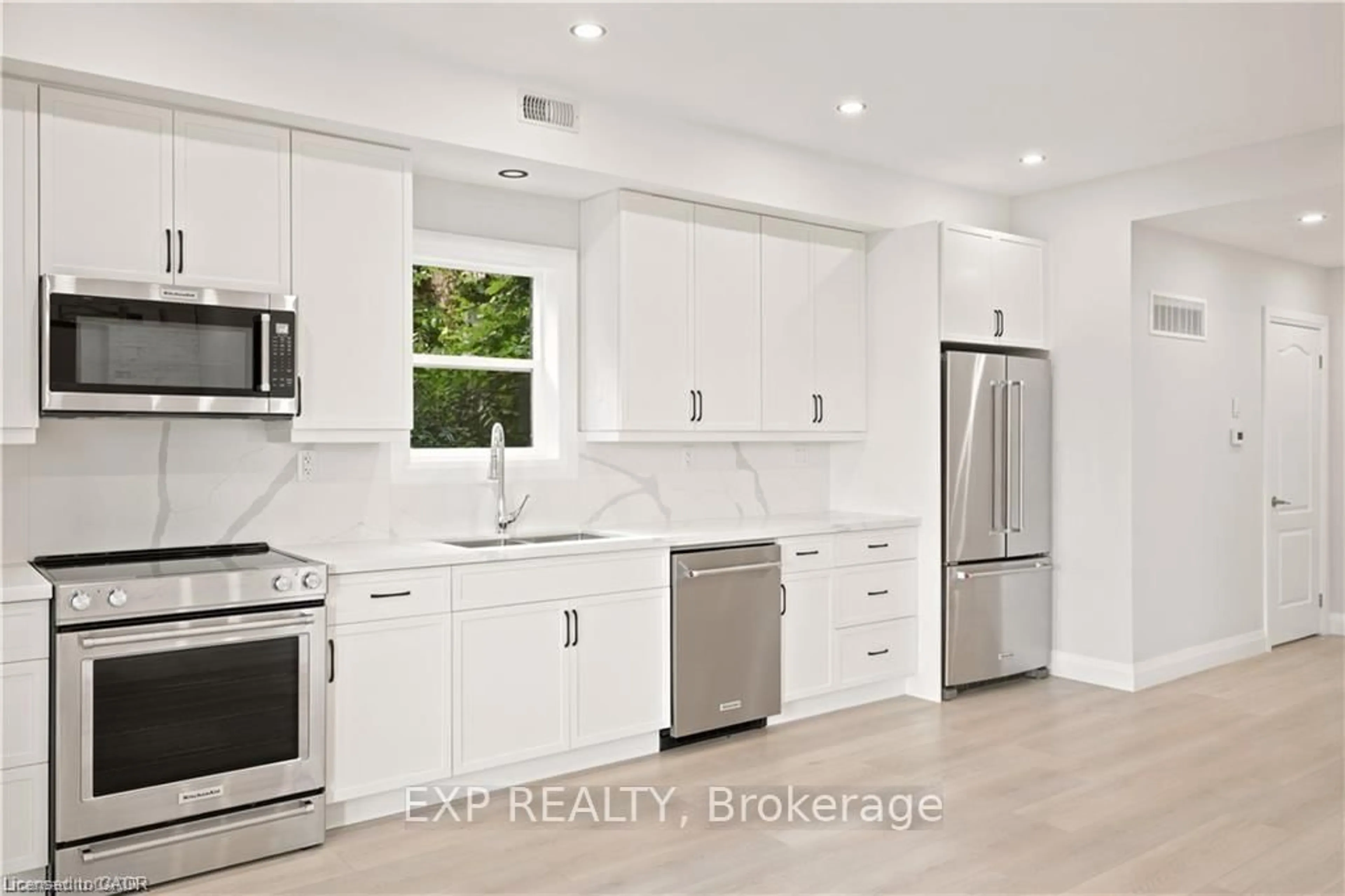 Open concept kitchen, unknown for 129 St George St, Kitchener Ontario N2G 2T2
