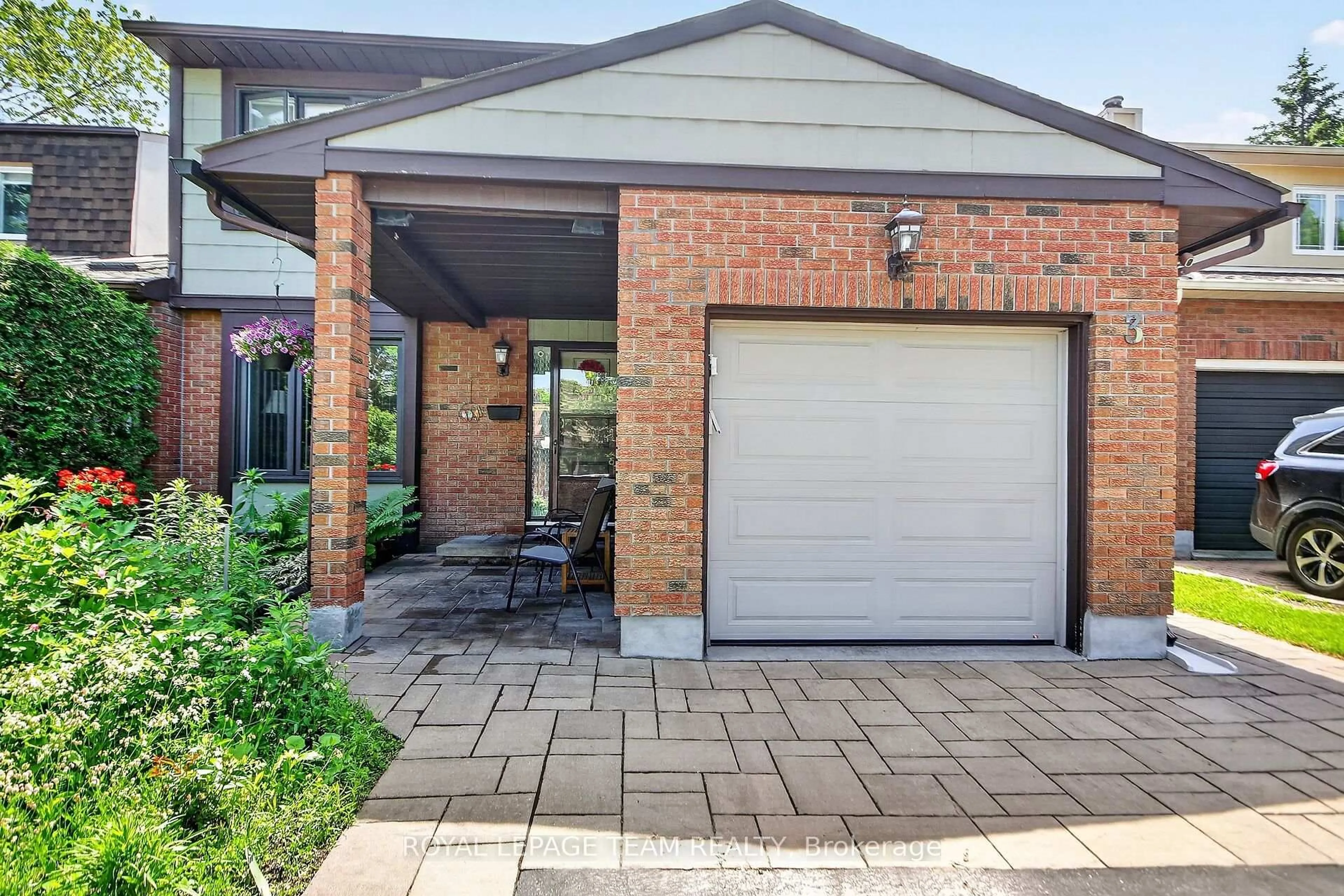 Home with brick exterior material, street for 3 Haywood Cres, Kanata Ontario K2L 2J3