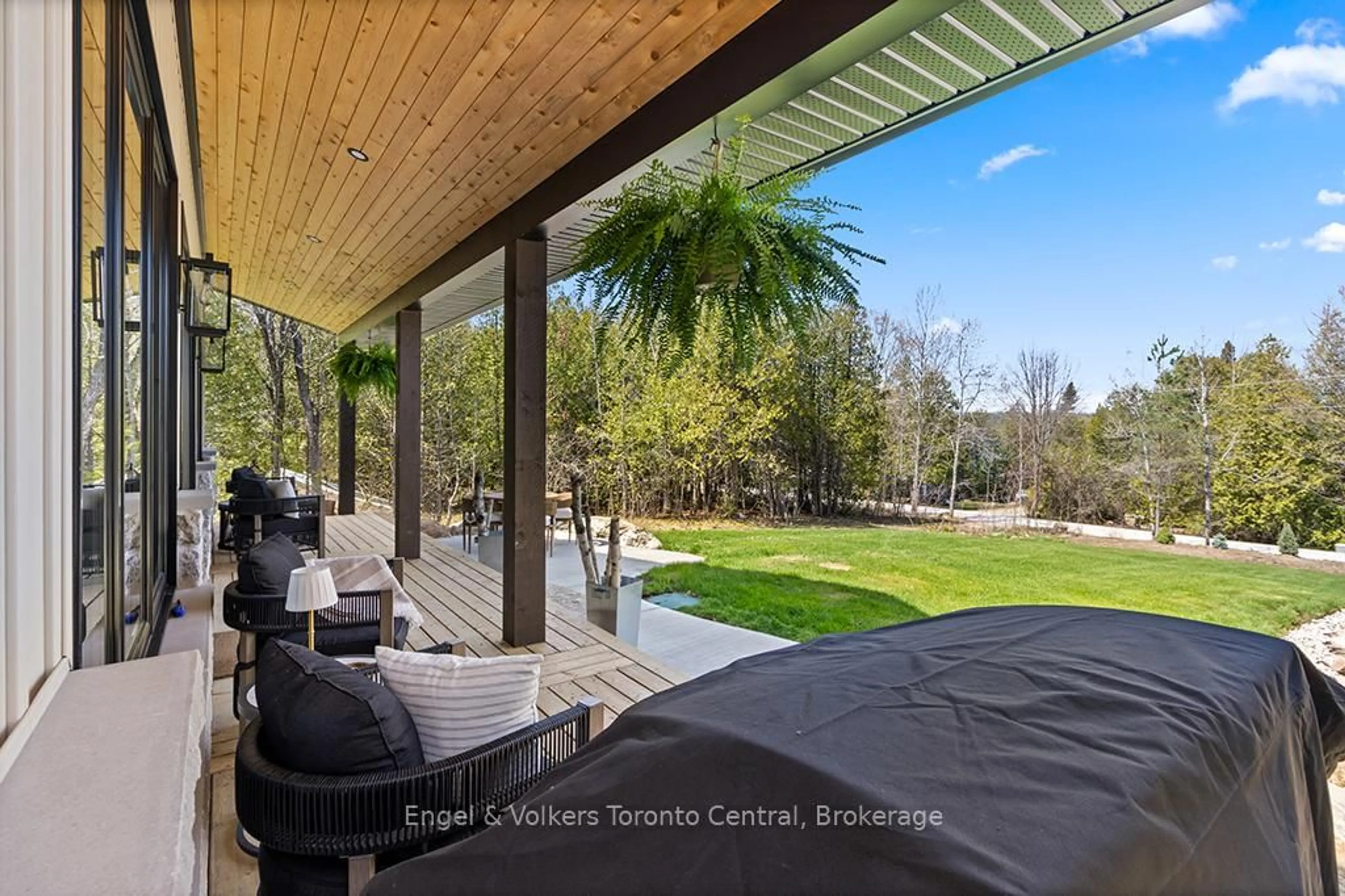 Patio, water/lake/river/ocean view for 138 Wilson Dr, Georgian Bluffs Ontario N0H 2T0