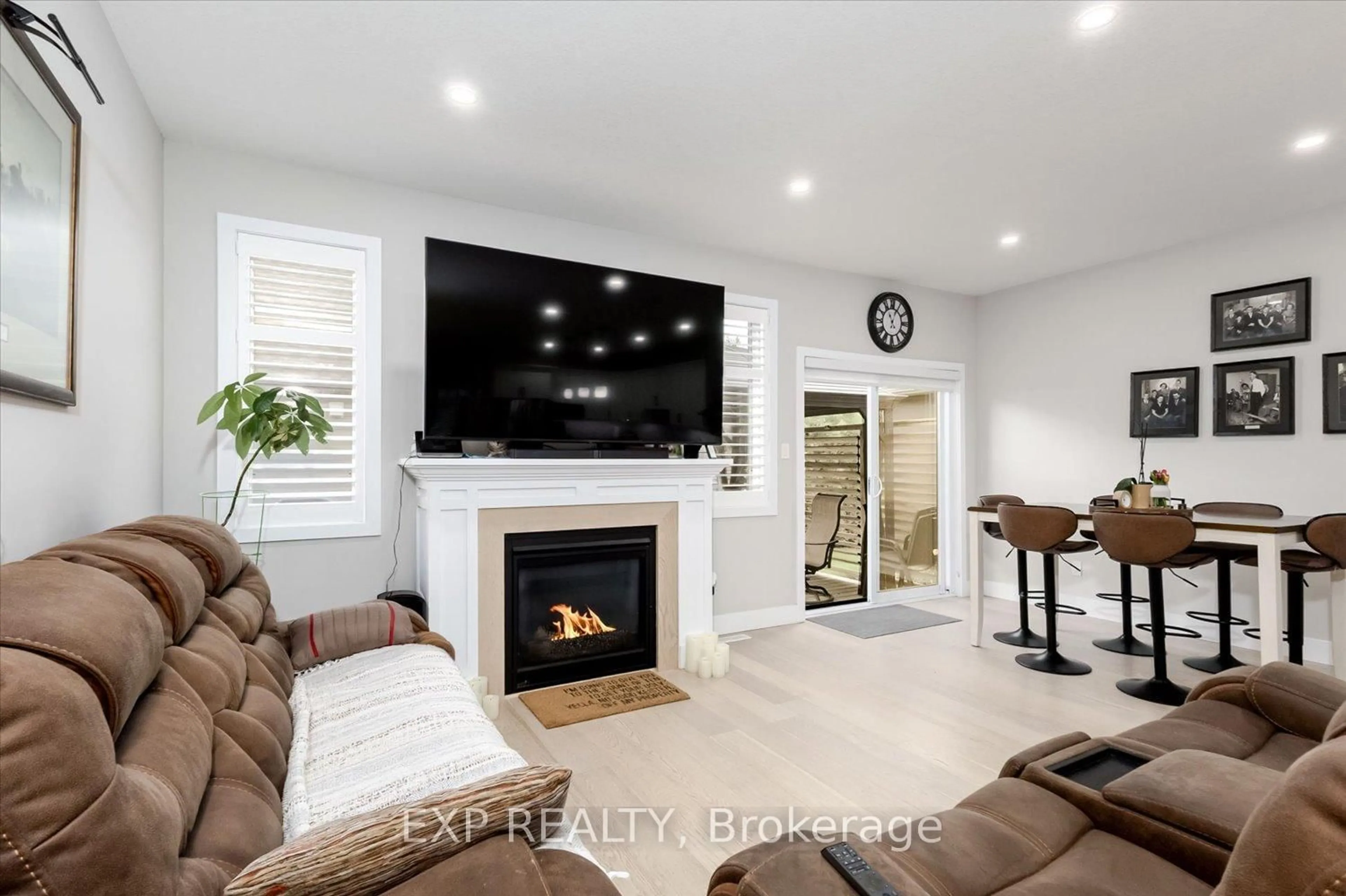 Home theater for 4700 Hamilton Rd #31, Thames Centre Ontario N0L 1G6