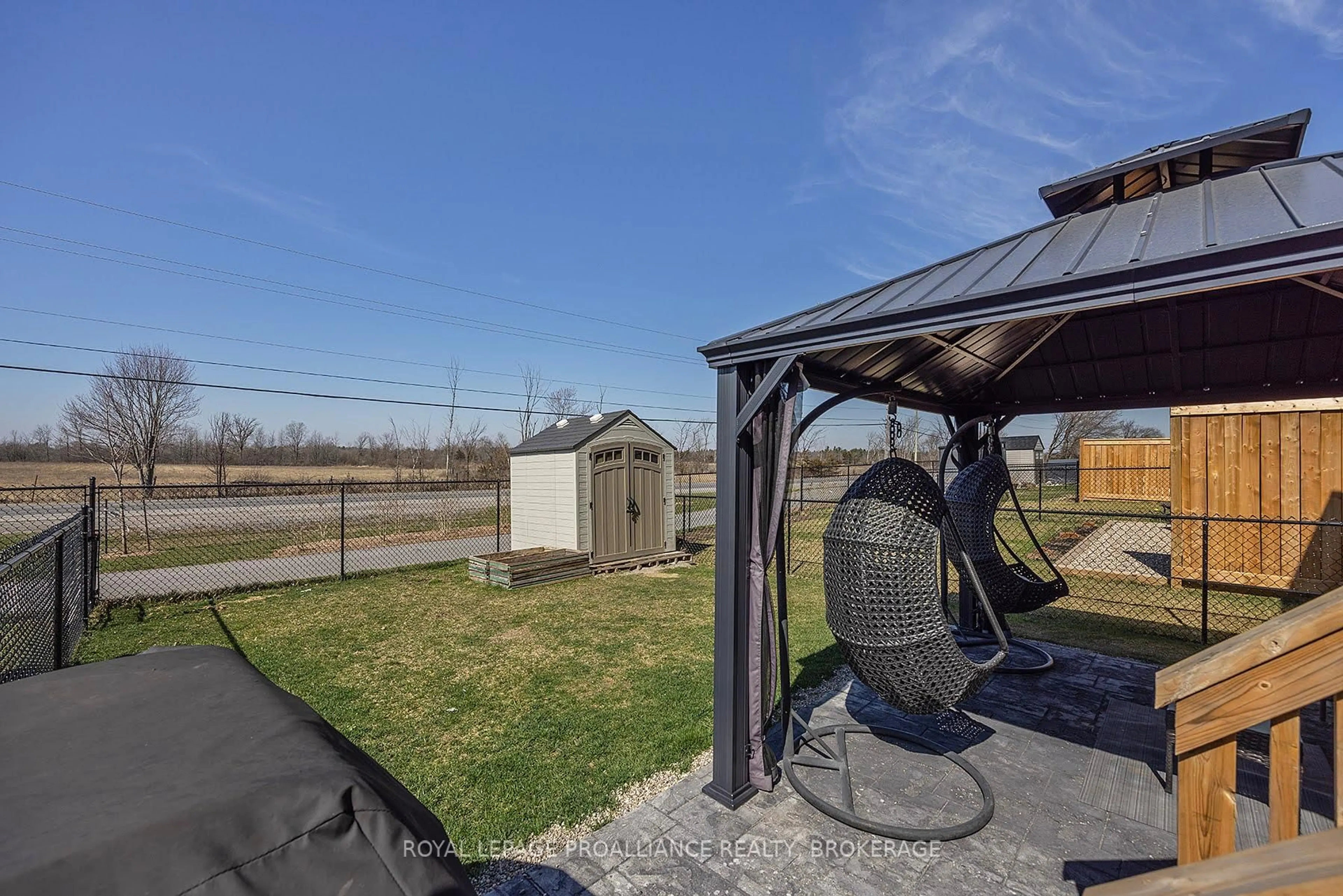 Patio, water/lake/river/ocean view for 186 Dr Richard James Cres, Bath Ontario K0H 1G0