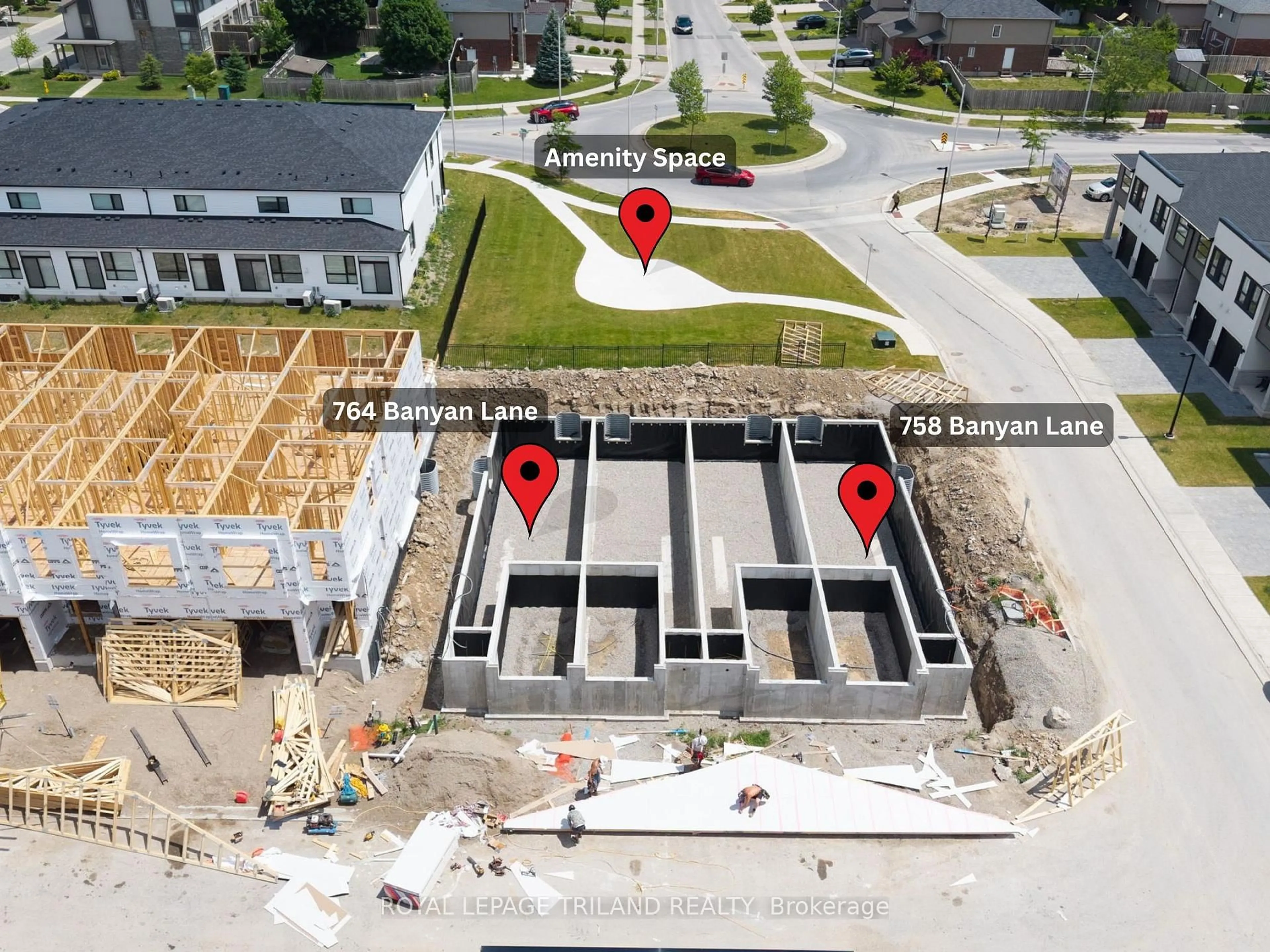 A pic from outside/outdoor area/front of a property/back of a property/a pic from drone, building for 764 Banyan Lane, London North Ontario N6G 0A6
