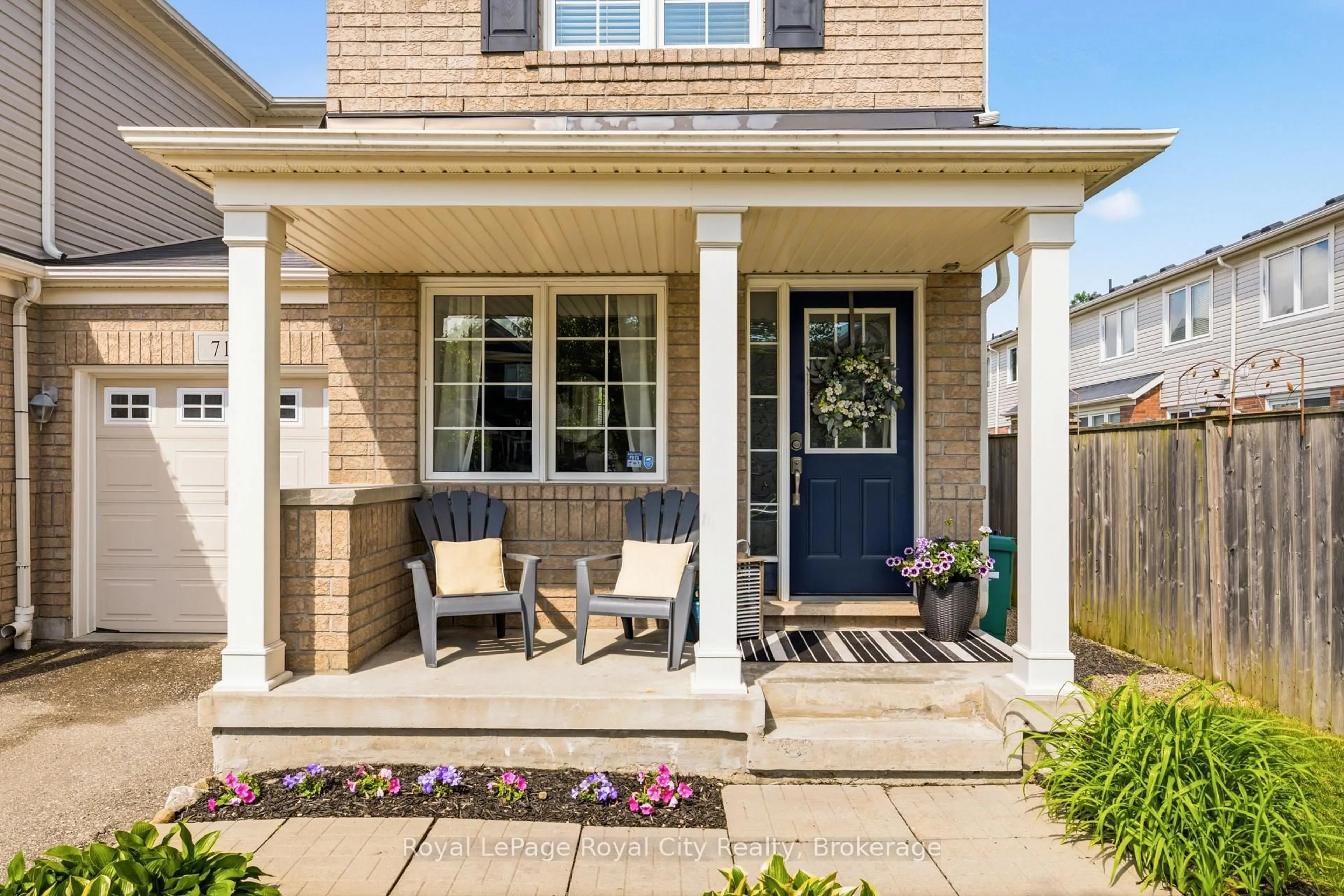 Home with brick exterior material, street for 71 Michigan Ave, Cambridge Ontario N3C 0C8
