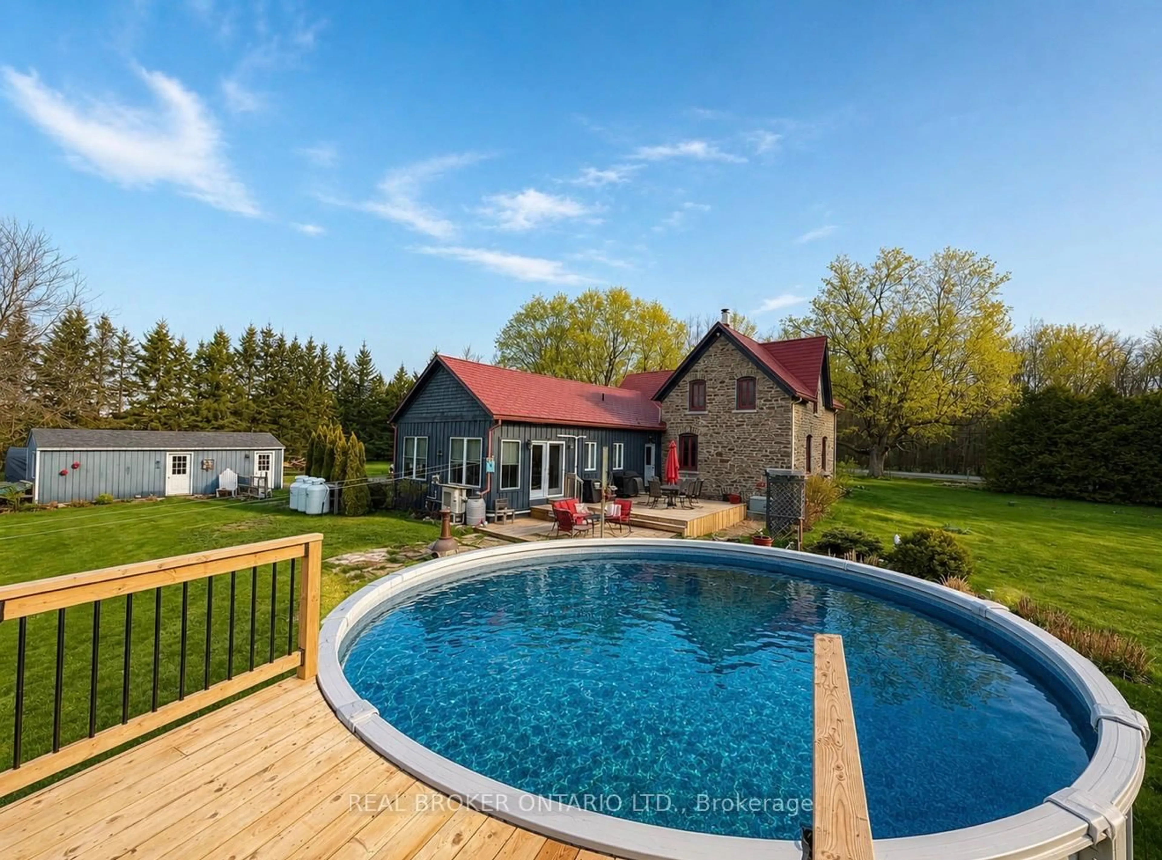 Pool for 2090 Beach Rd, North Grenville Ontario K0G 1S0