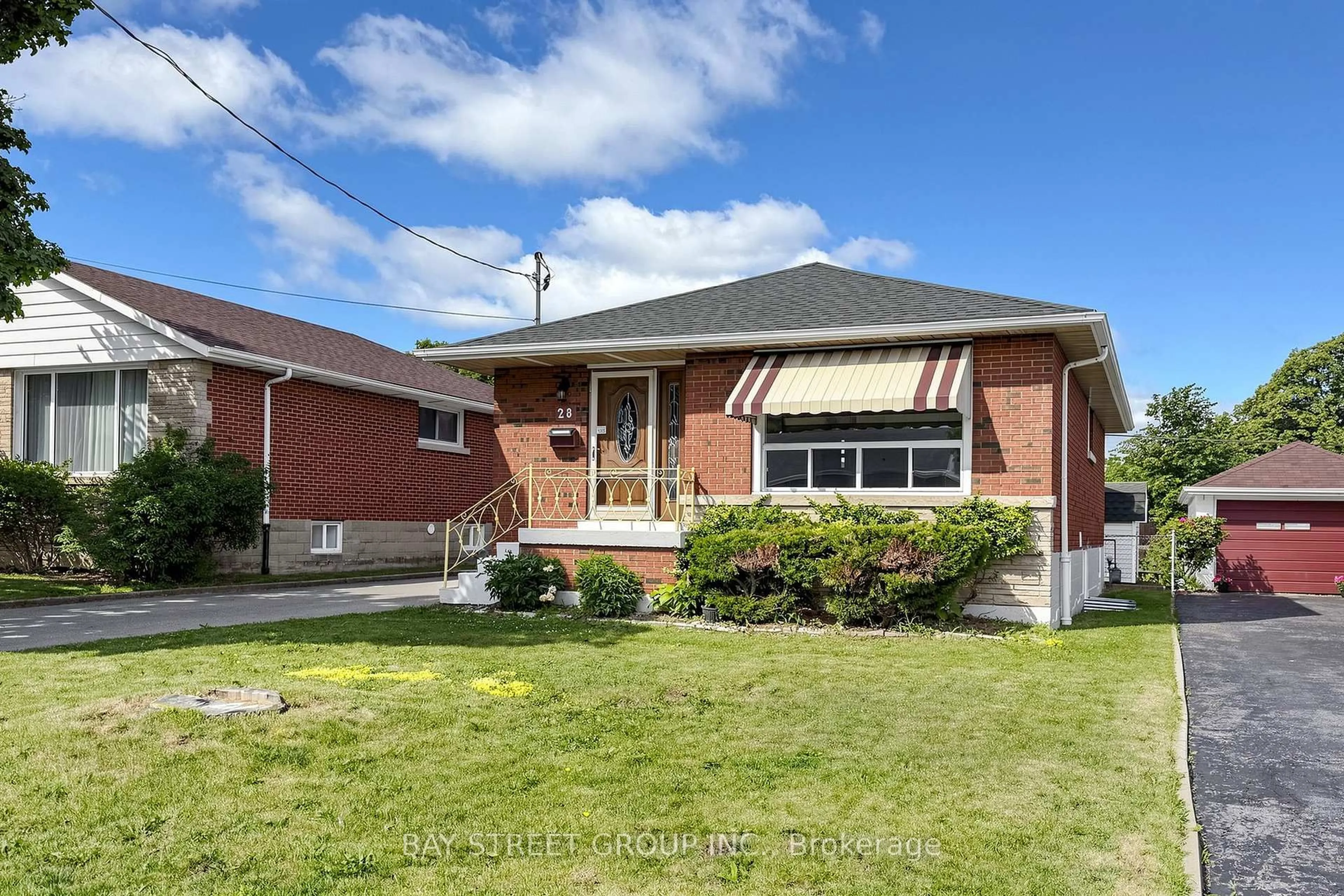 Home with brick exterior material, street for 28 Warren Ave, Hamilton Ontario L9A 3C6