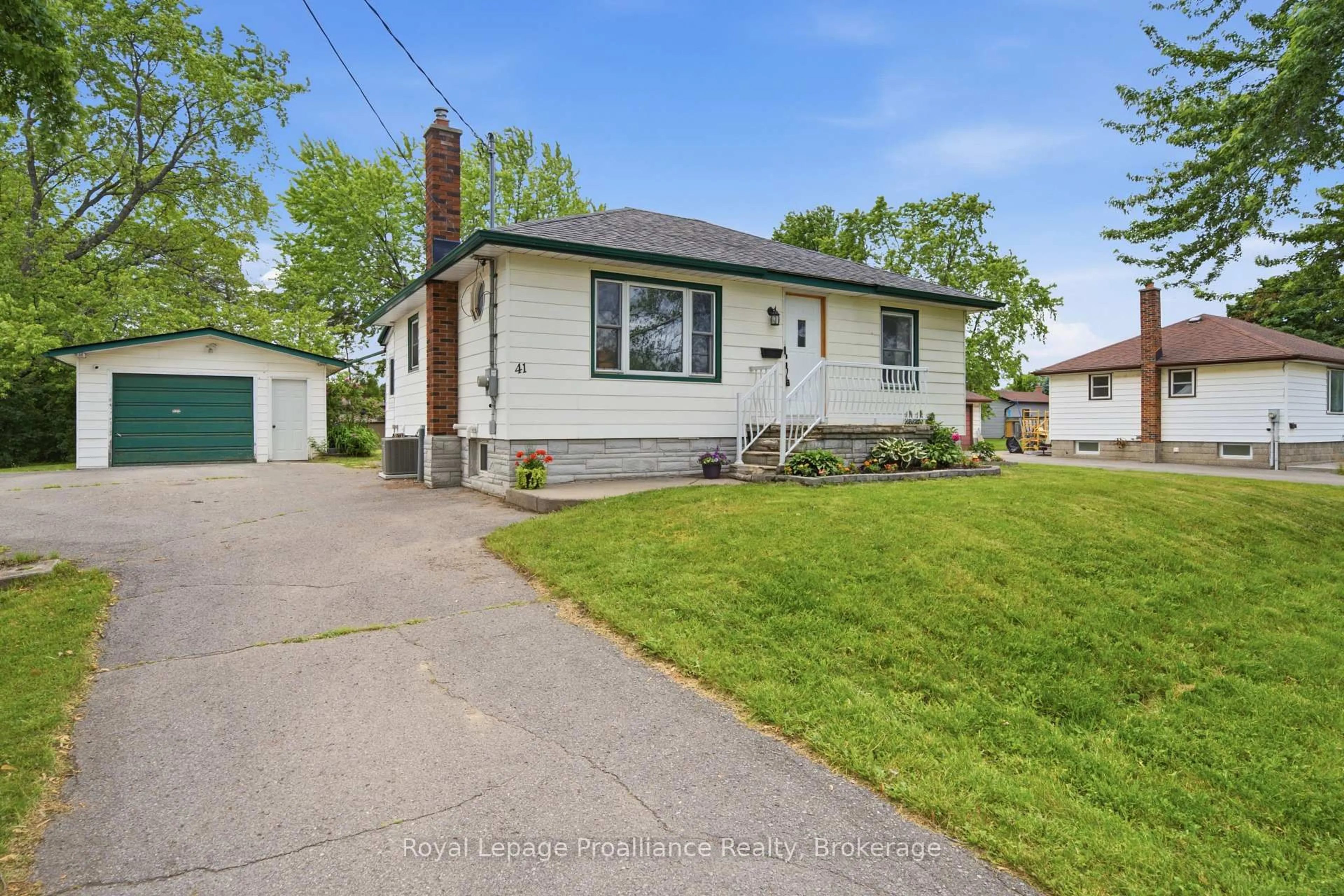 Home with vinyl exterior material, street for 41 Tracey St, Belleville Ontario K8P 2R7