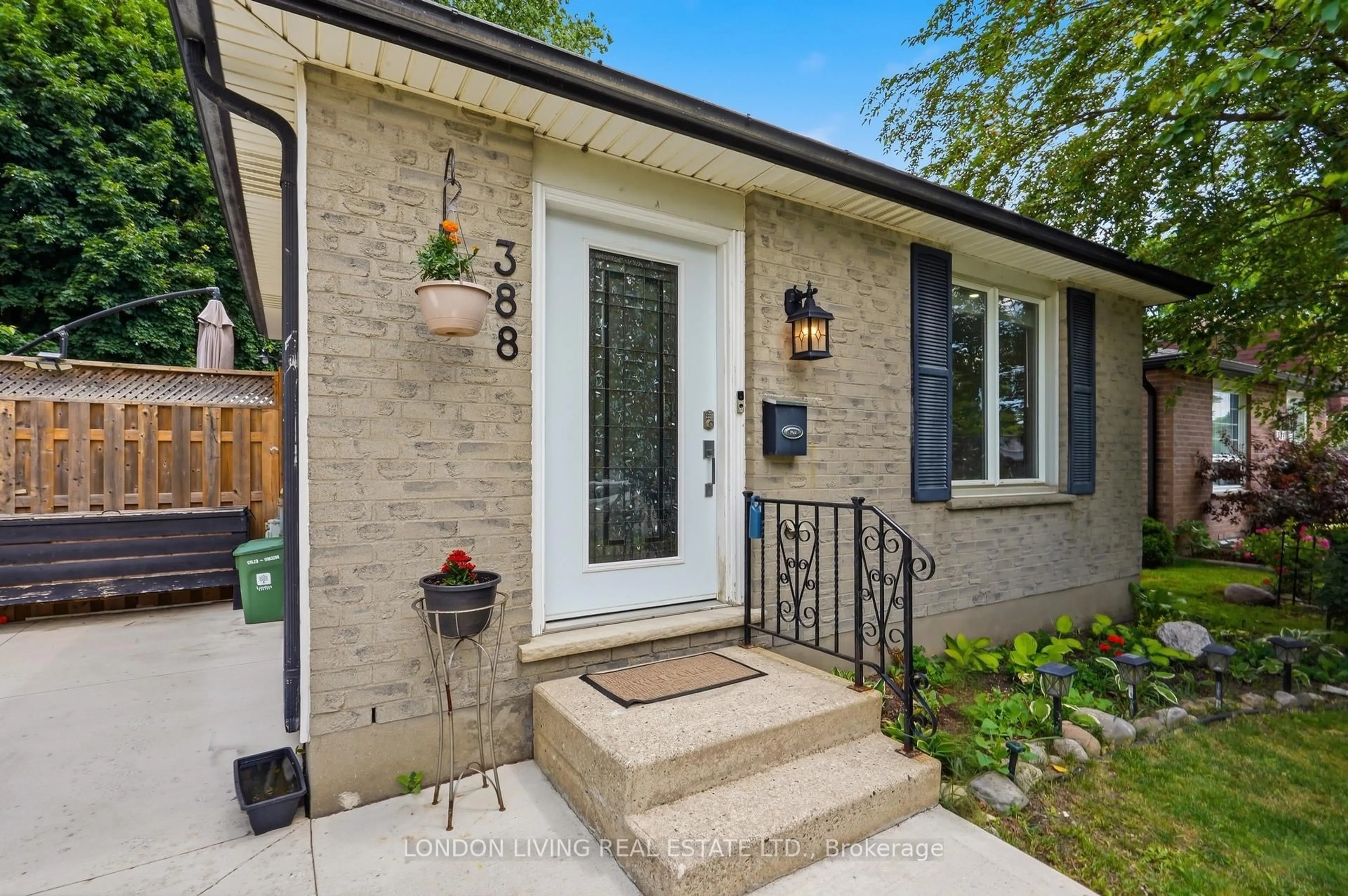 Home with brick exterior material, street for 388 Deveron Cres, London South Ontario N5Z 4S3