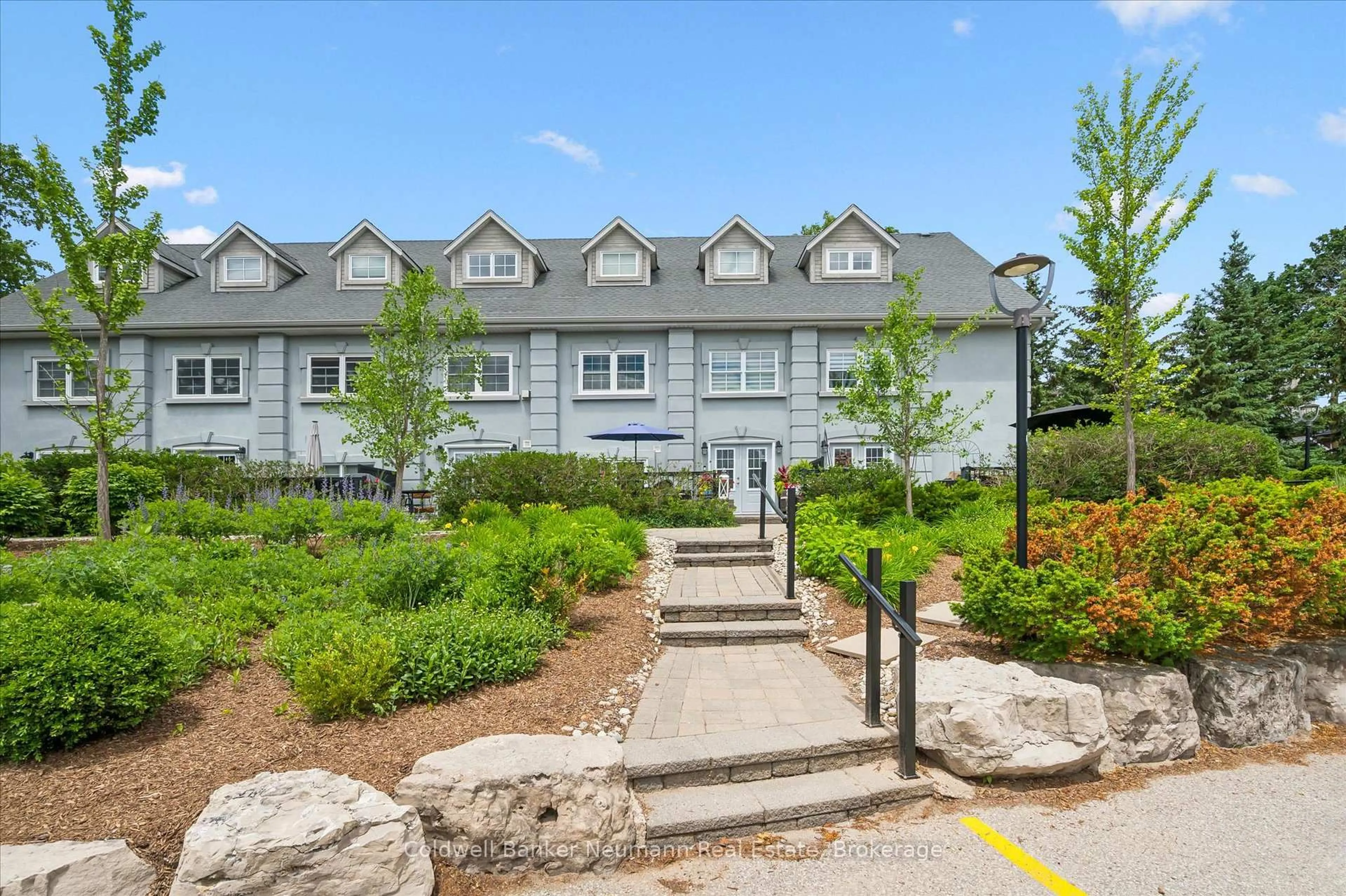 Patio, mountain view for 12 Glasgow St #4, Guelph Ontario N1H 4T5
