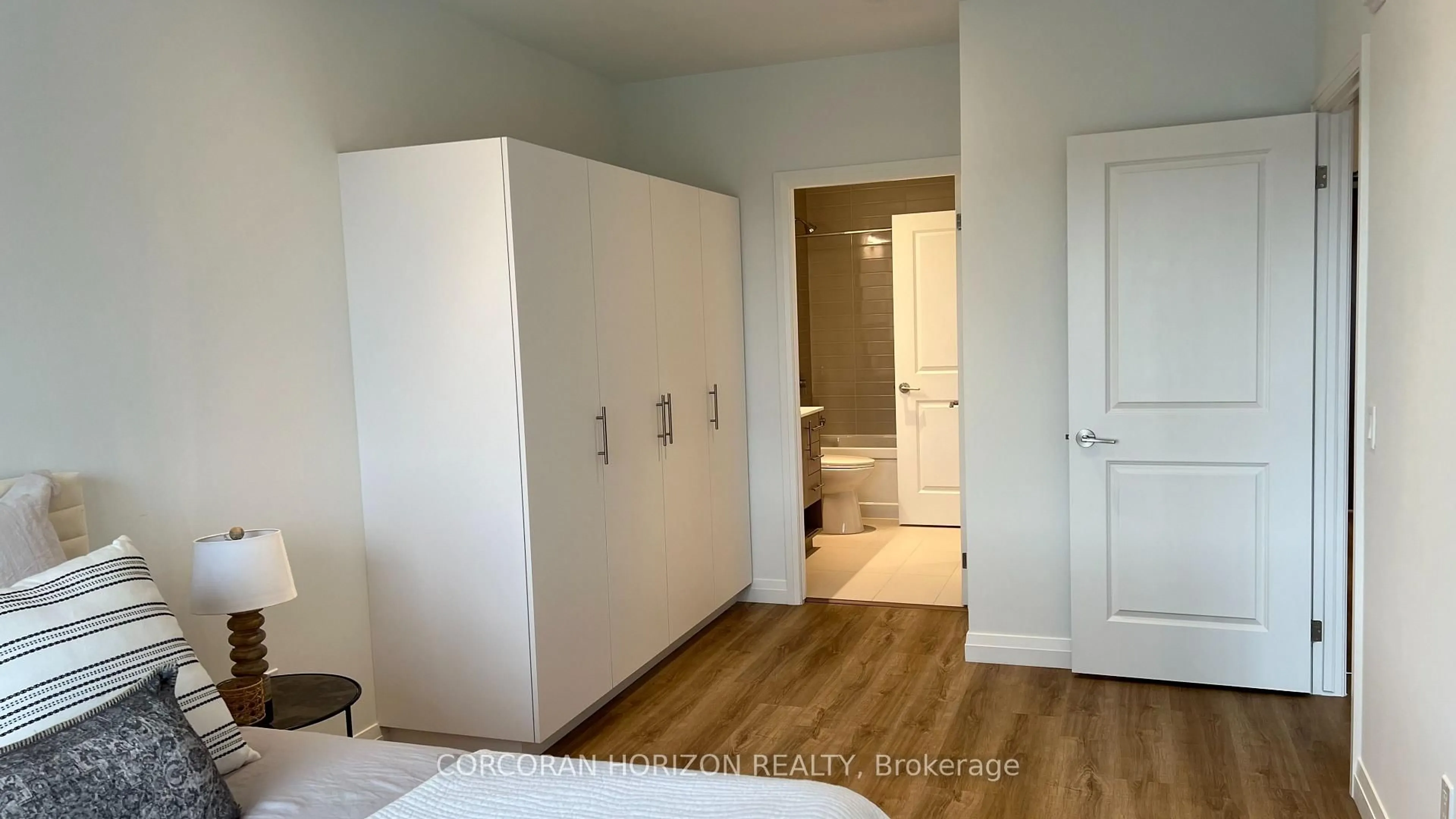 A pic of a room for 525 New Dundee Rd #413, Kitchener Ontario N2P 0K8