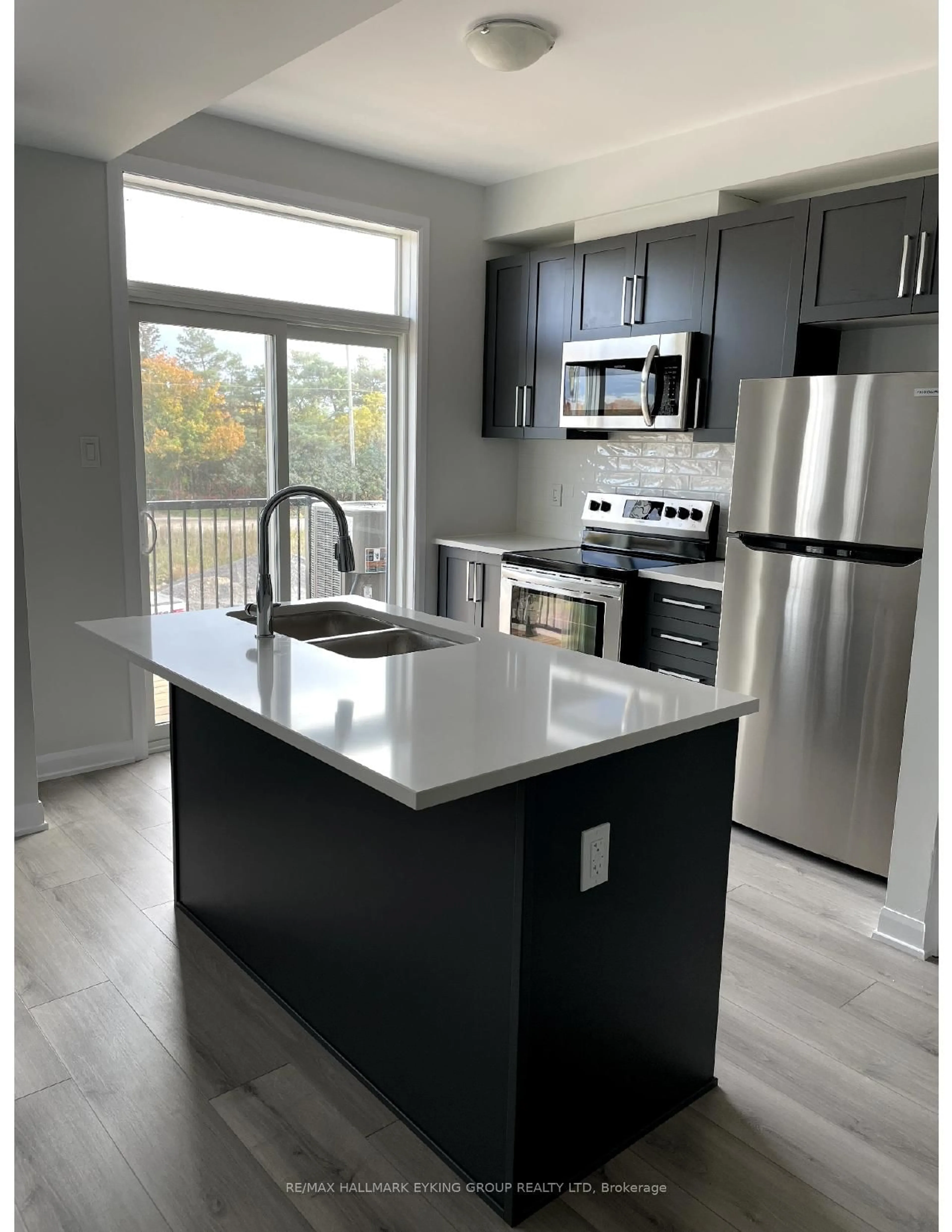 Open concept kitchen, unknown for 923 Lixnaw Crt, Ottawa Ontario K2J 6Y3