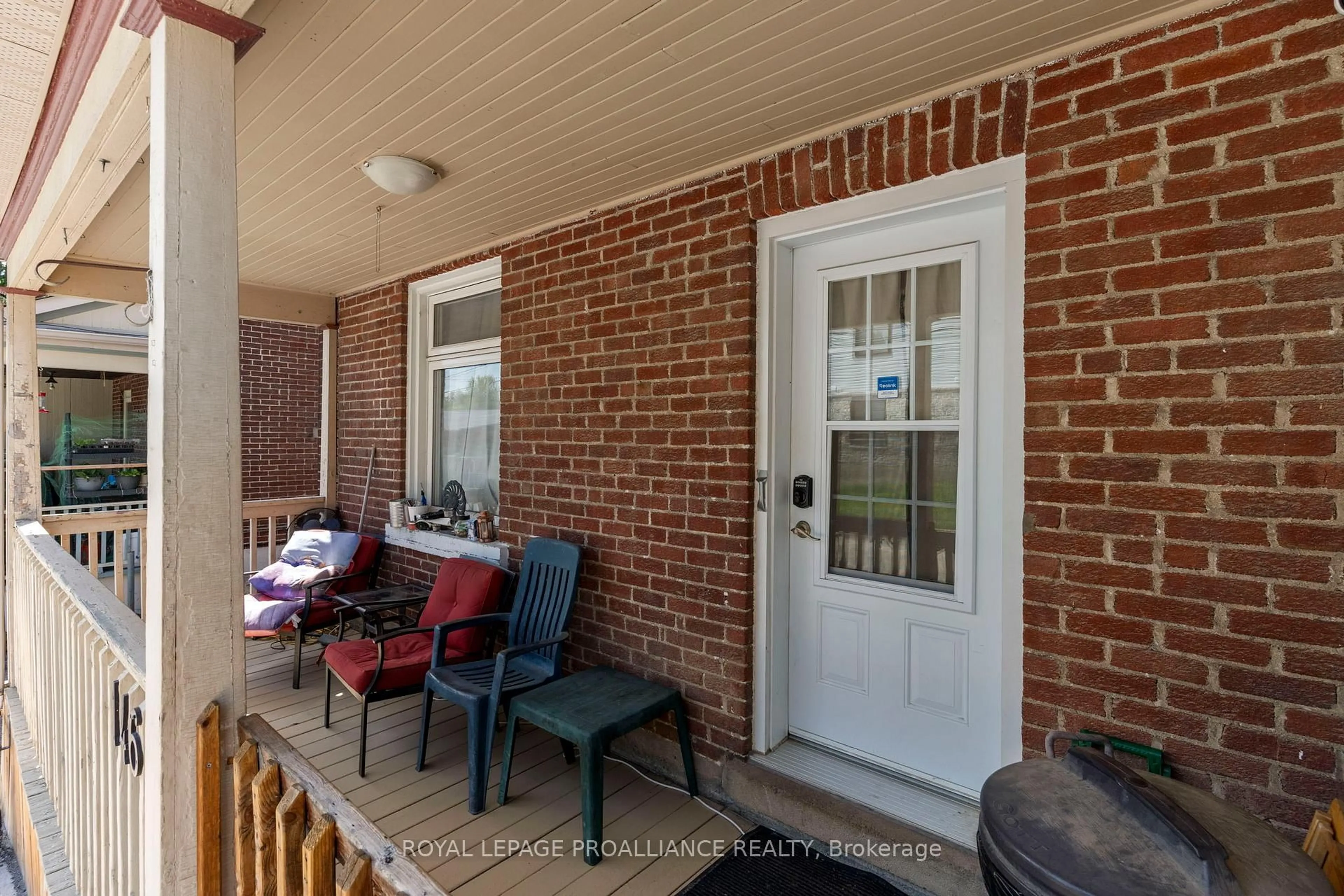 Unknown for 144-146 George St, Brockville Ontario K6V 3W2