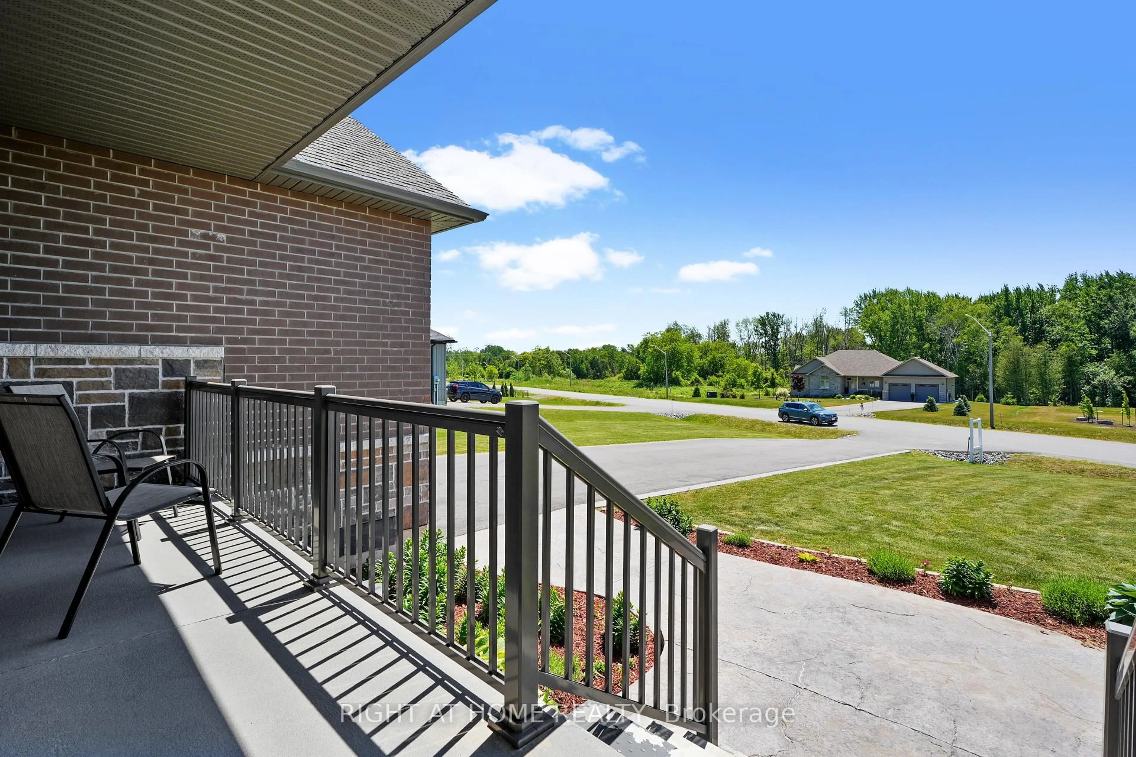 Patio, unknown for 172 Glens Of Antrim Way, Alnwick/Haldimand Ontario K0K 2G0