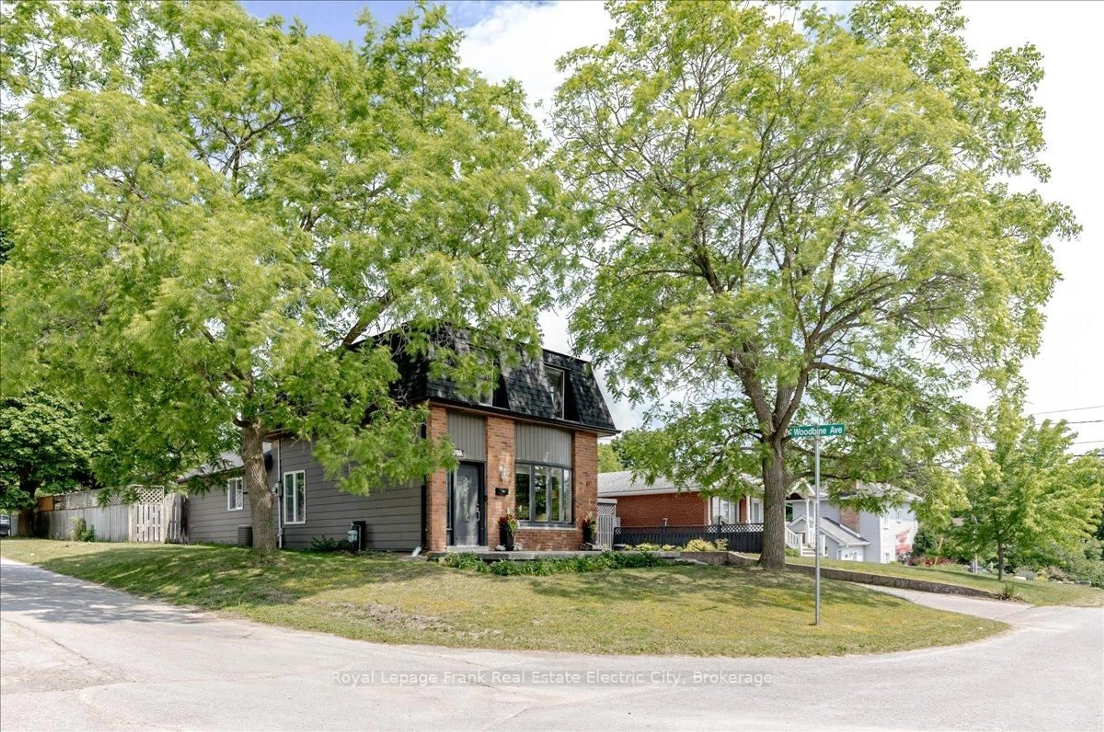 Home with brick exterior material, street for 700 Trent St, Peterborough Ontario K9H 2E4