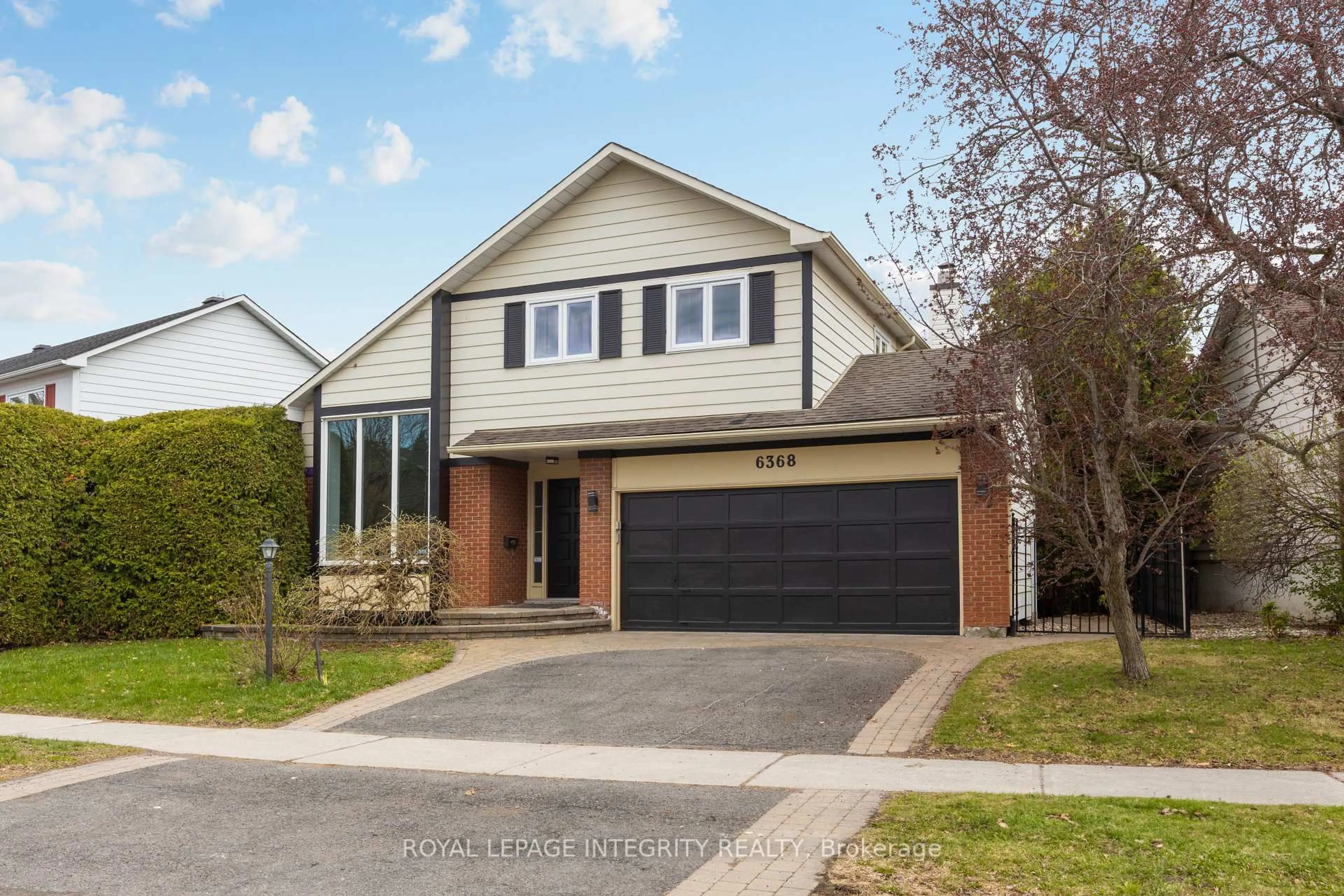 Home with brick exterior material, street for 6368 Viseneau Dr, Orleans Ontario K1C 2J2