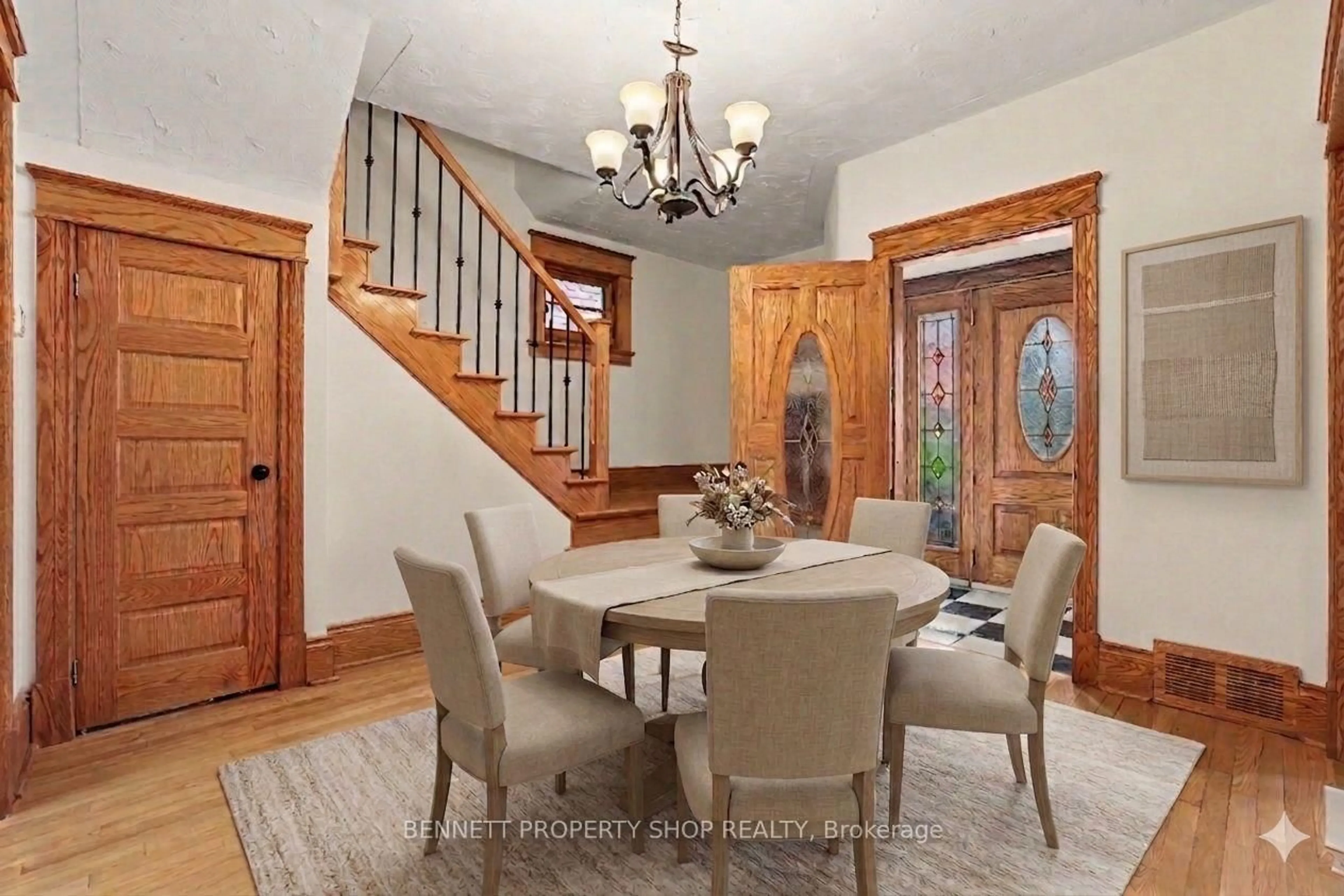 Dining room, unknown for 289 Crichton St, Ottawa Ontario K1M 1W3