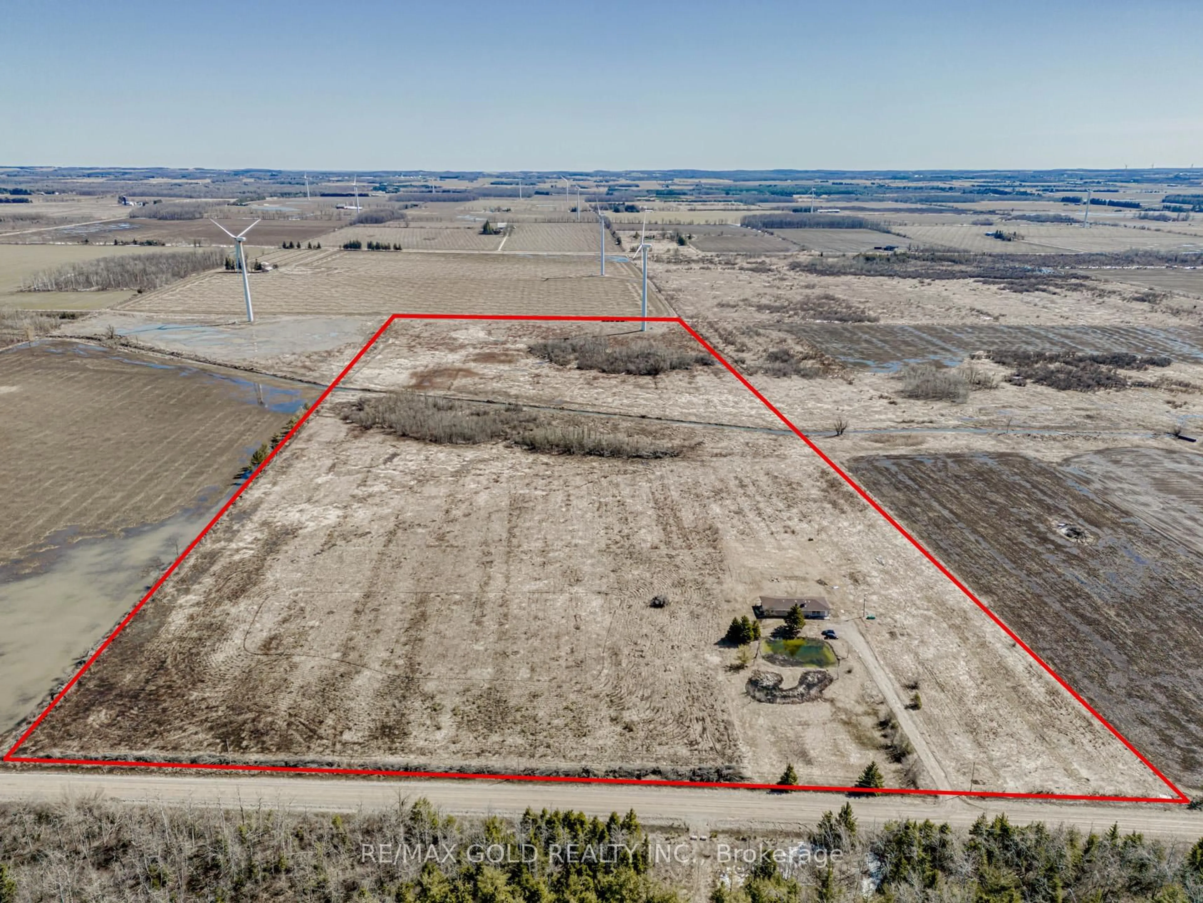 A pic from outside/outdoor area/front of a property/back of a property/a pic from drone, water/lake/river/ocean view for 255505 9th Line, Amaranth Ontario L0N 1S5