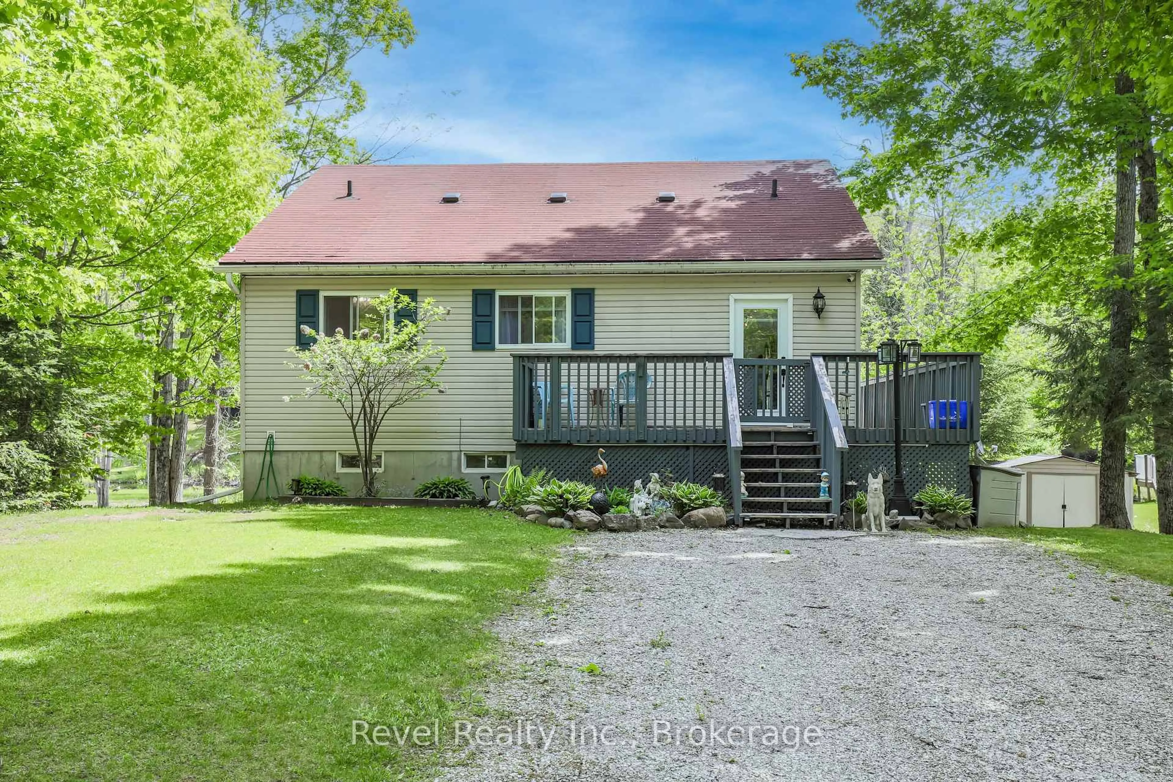 A pic from outside/outdoor area/front of a property/back of a property/a pic from drone, unknown for 15 Fire Route 92, Trent Lakes Ontario K0M 1A0