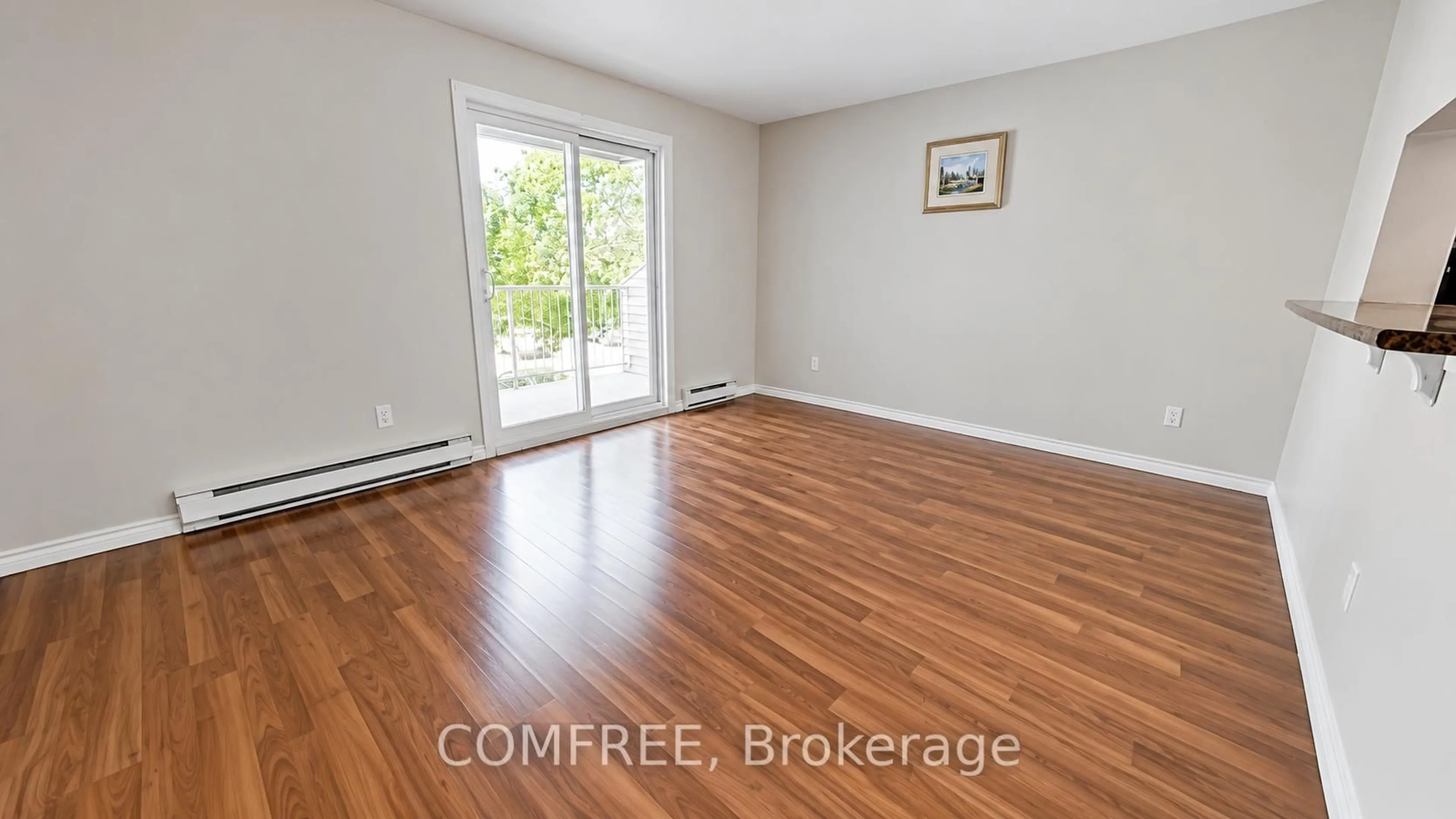 A pic of a room for 270 Brittany Dr #214, Ottawa Ontario K1K 4M3