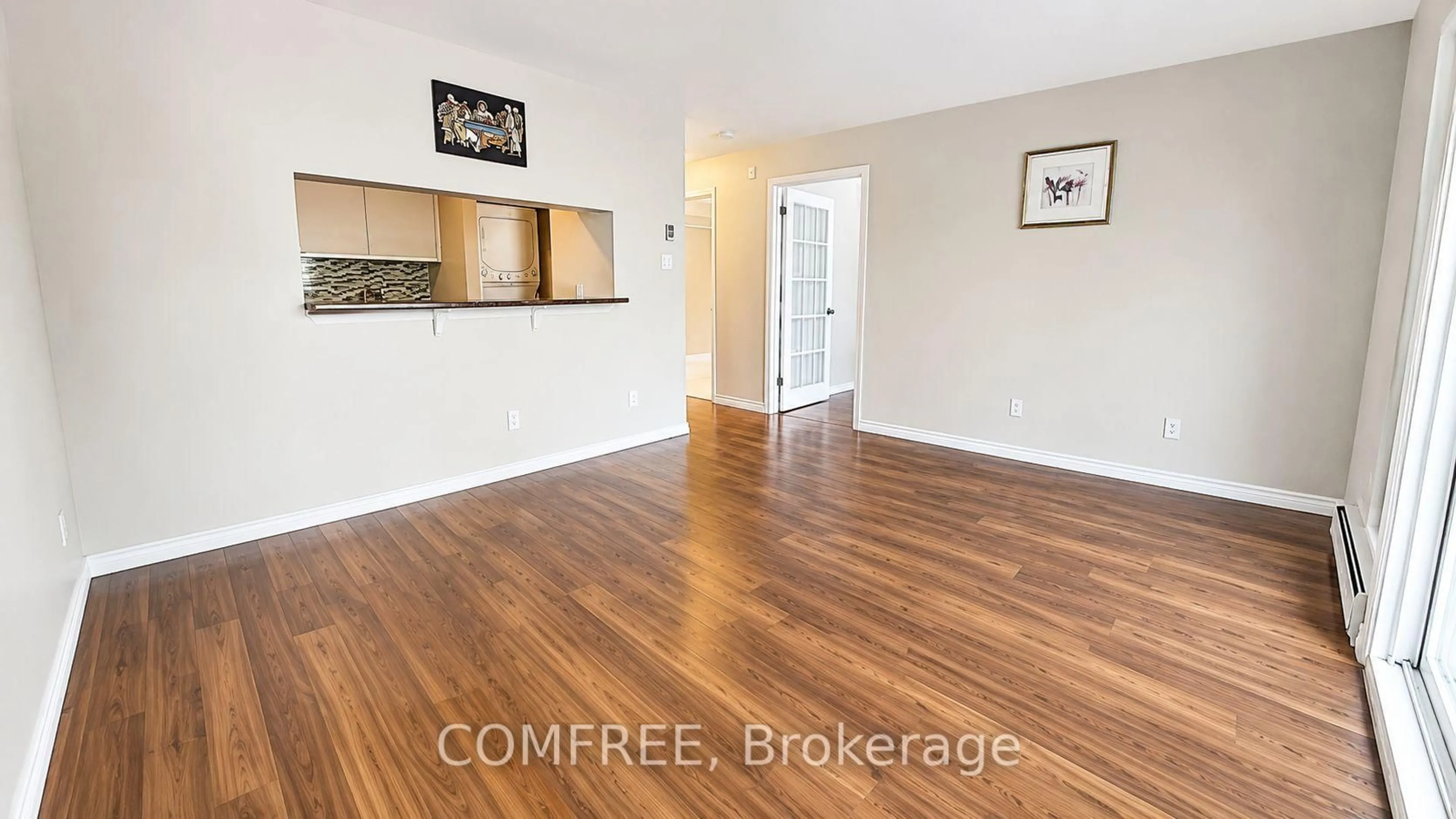 A pic of a room for 270 Brittany Dr #214, Ottawa Ontario K1K 4M3